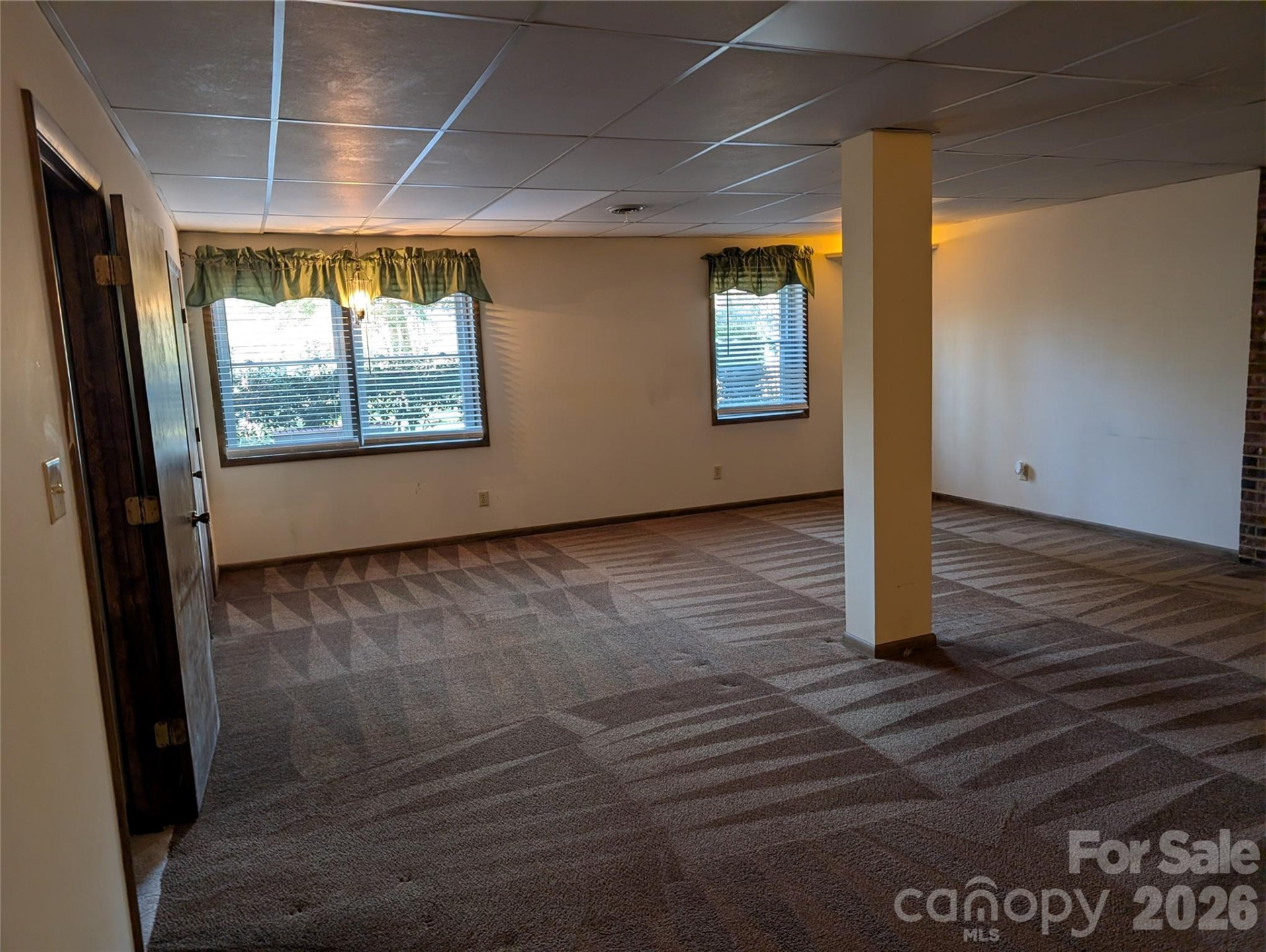 3065 Woodstream Drive - Photo 32