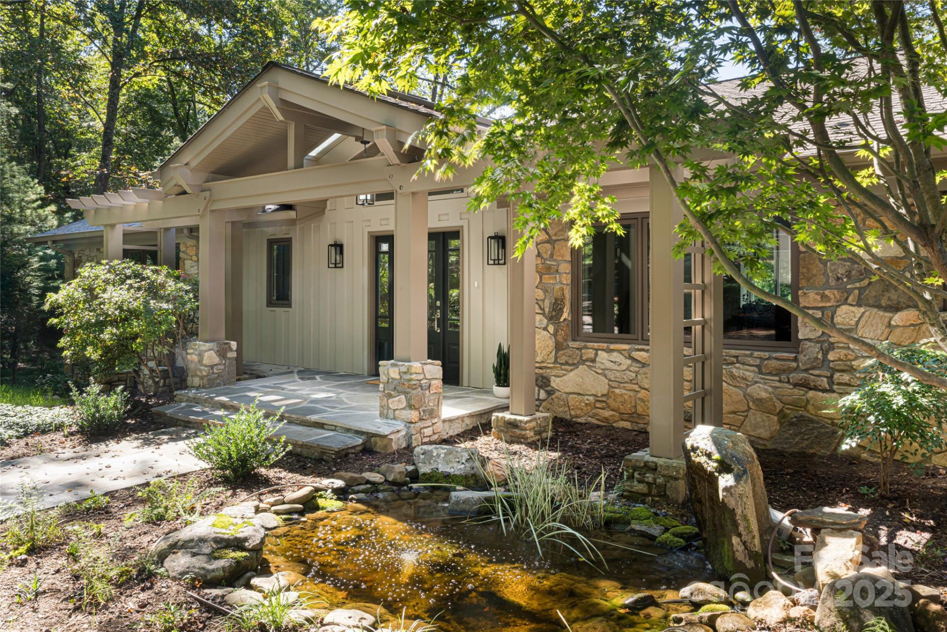 5 Holly Hill Road - Photo 2