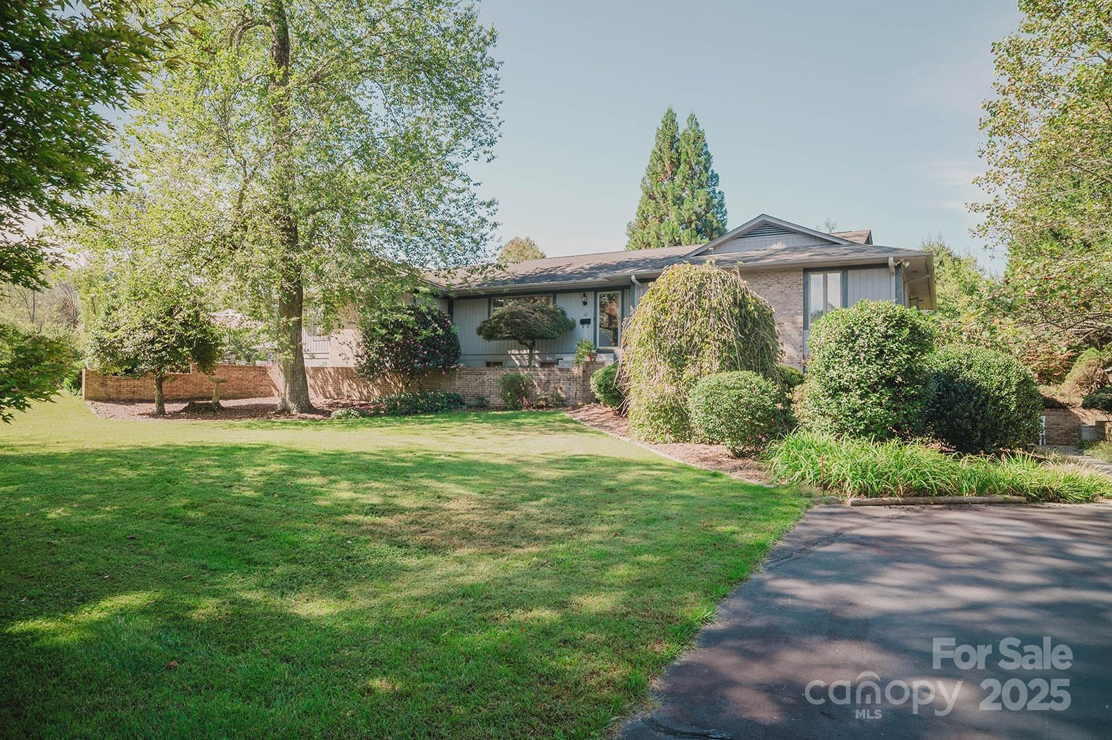 115 Hawkins Creek Road - Photo 3