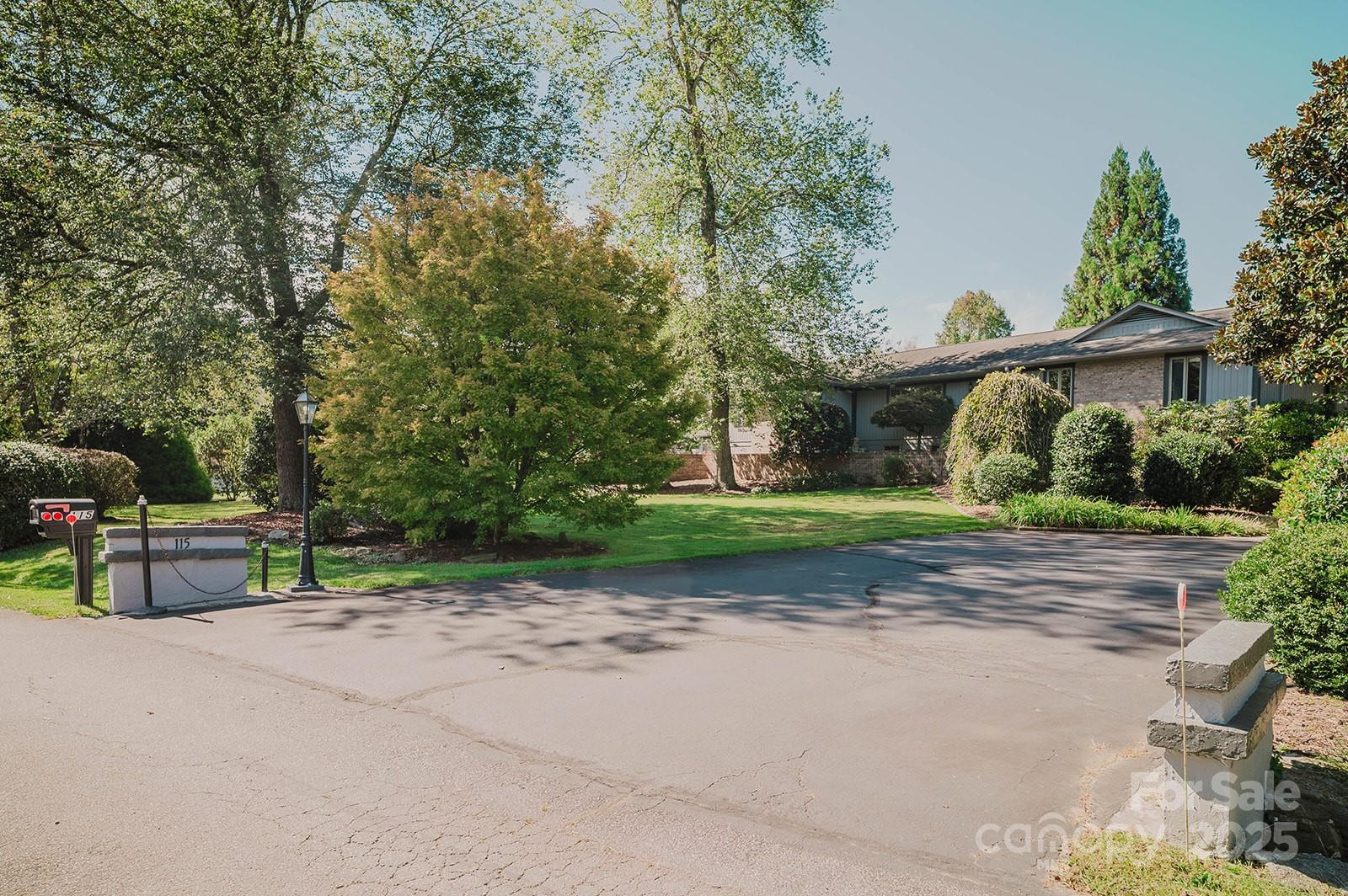 115 Hawkins Creek Road - Photo 4