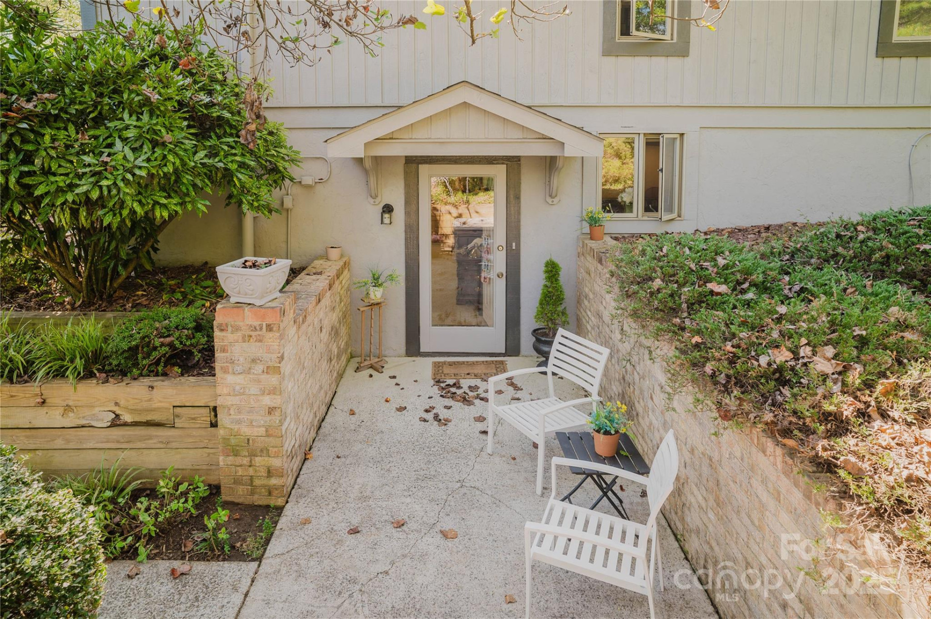 115 Hawkins Creek Road - Photo 10