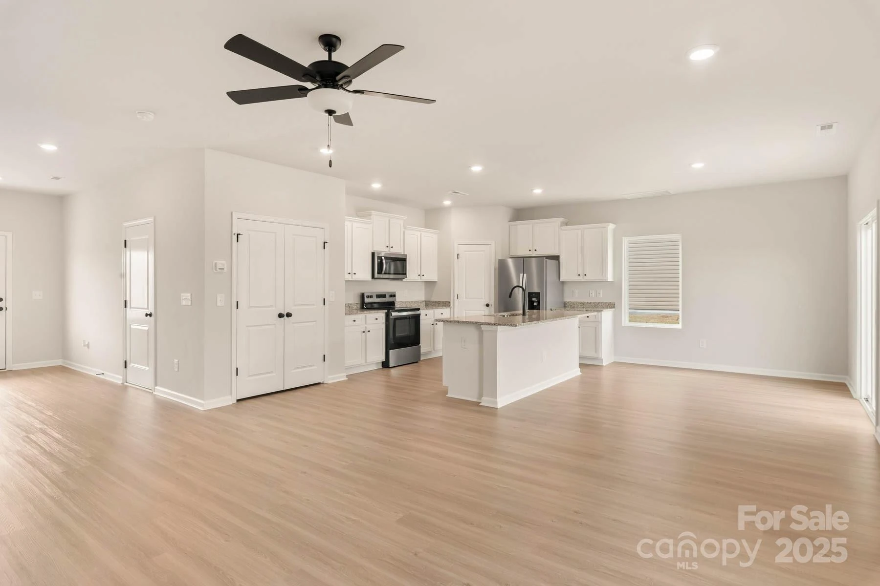 1058 Jonestown Road - Photo 13