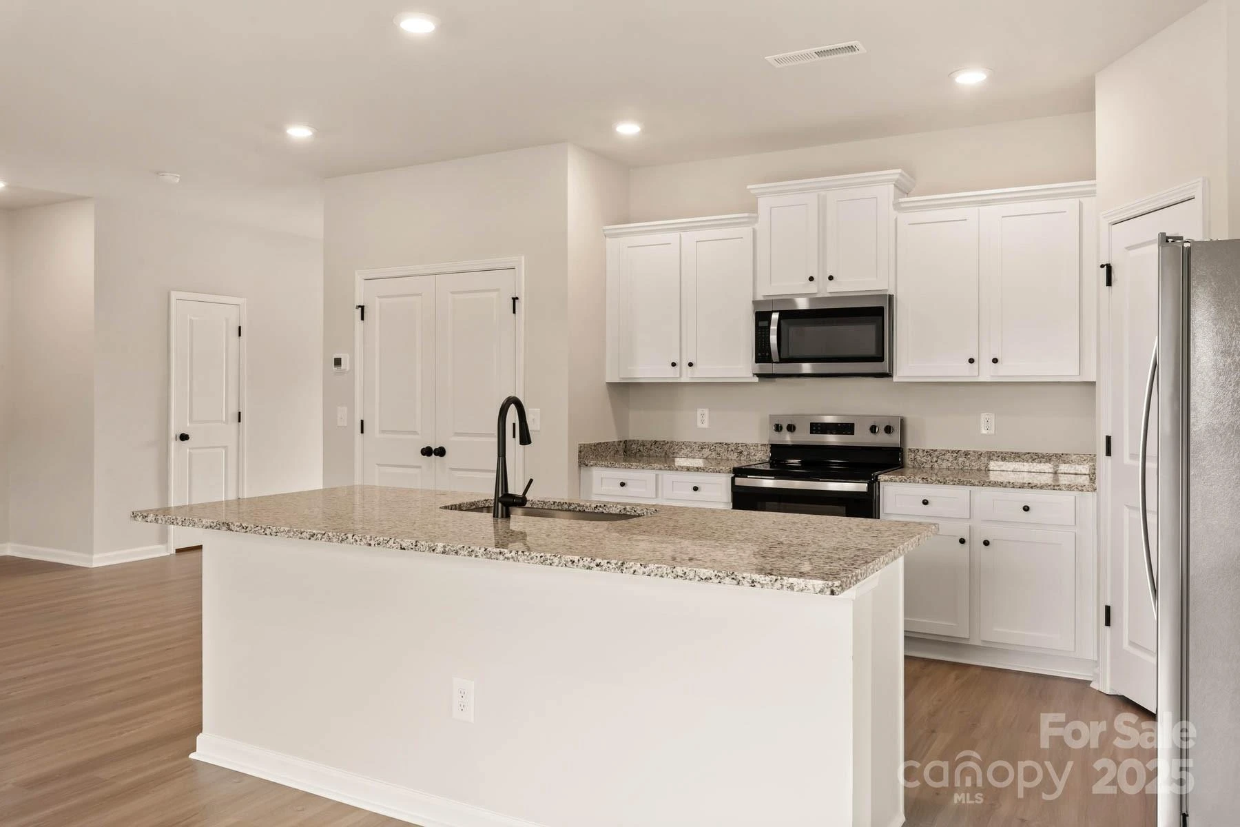 1058 Jonestown Road - Photo 19