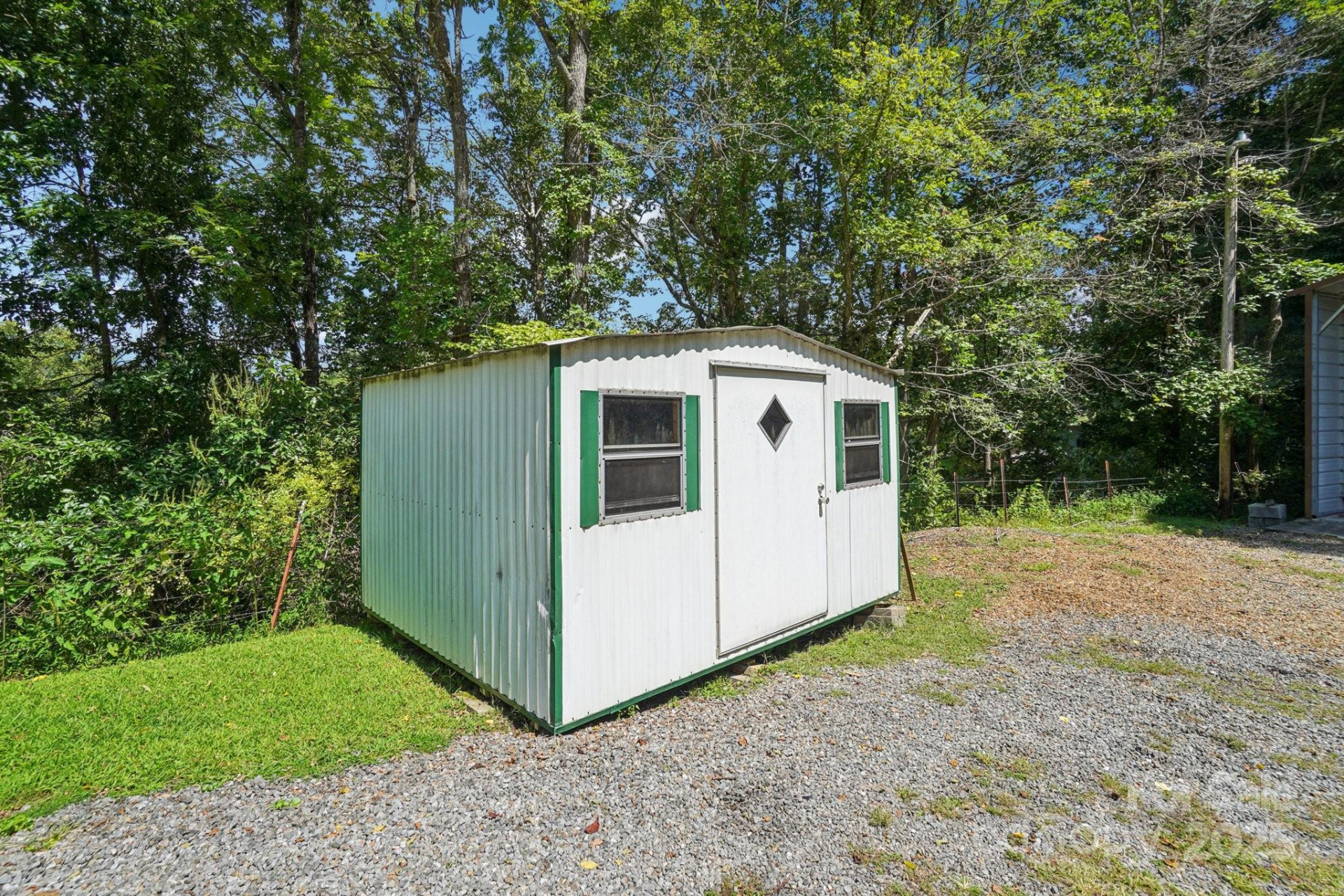 623 Edwards Cove Road - Photo 39