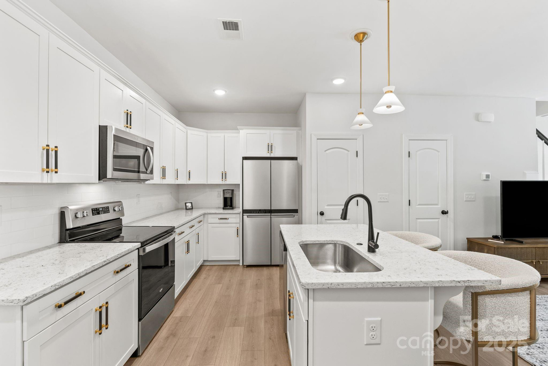 66 Walnut Springs Drive - Photo 8