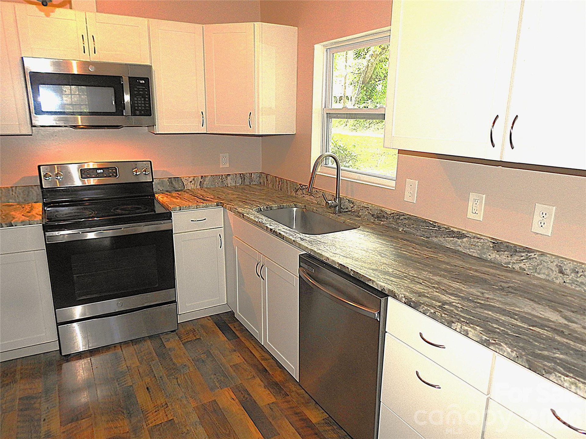 201 Merriman Road - Photo 6