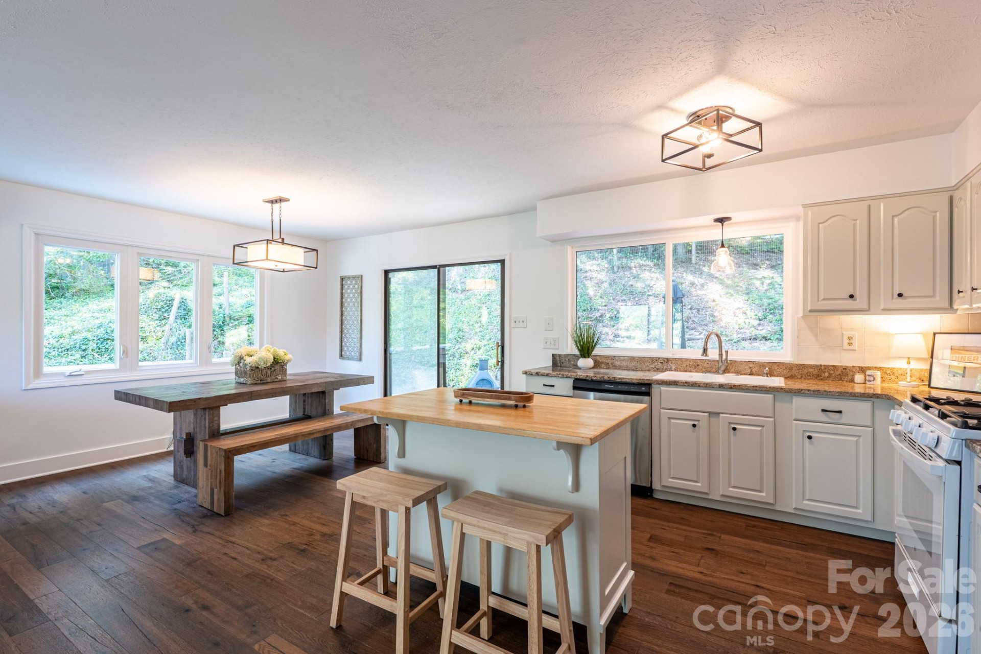 50 Springwood Drive - Photo 12