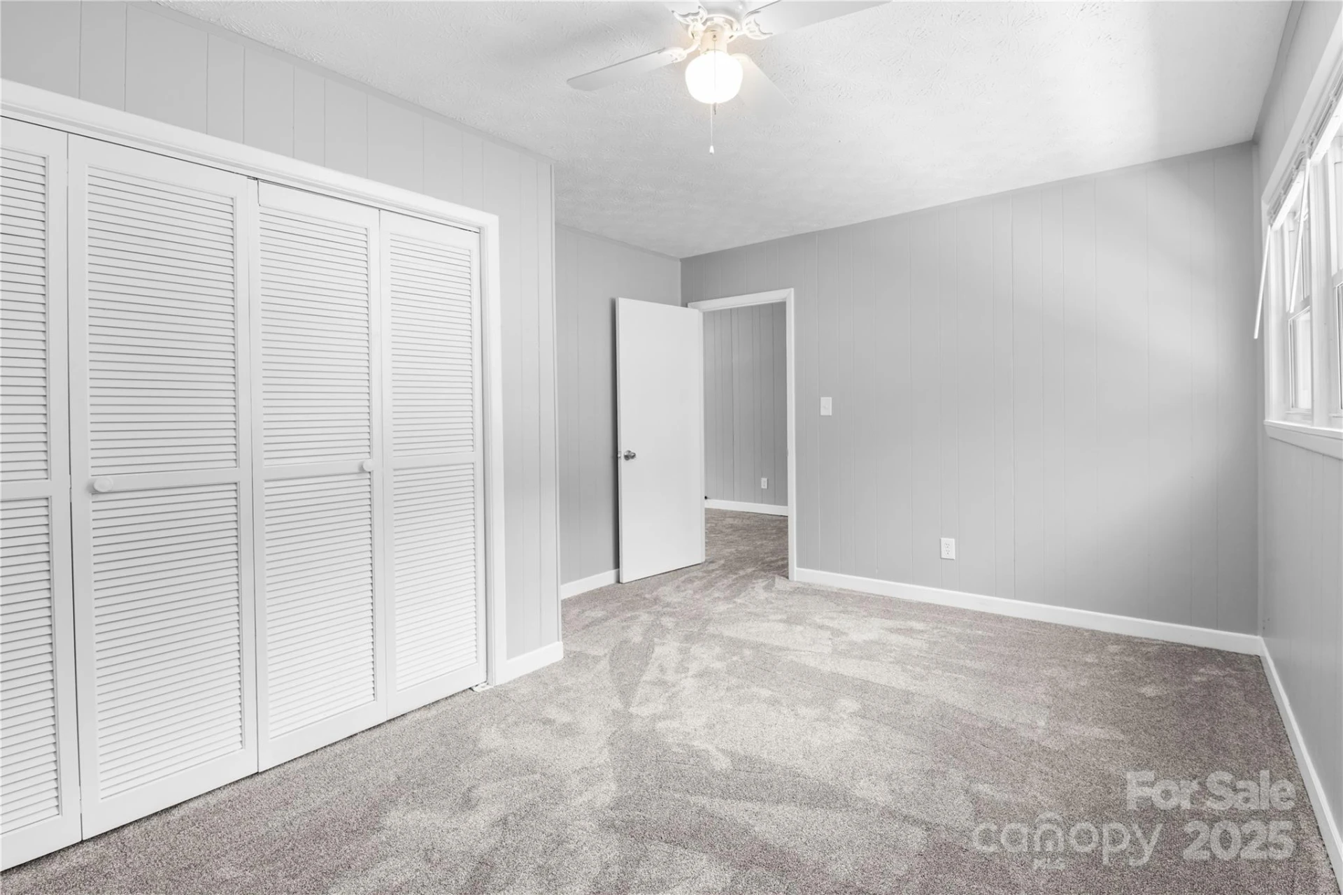 111 Curtis Creek Road - Photo 6