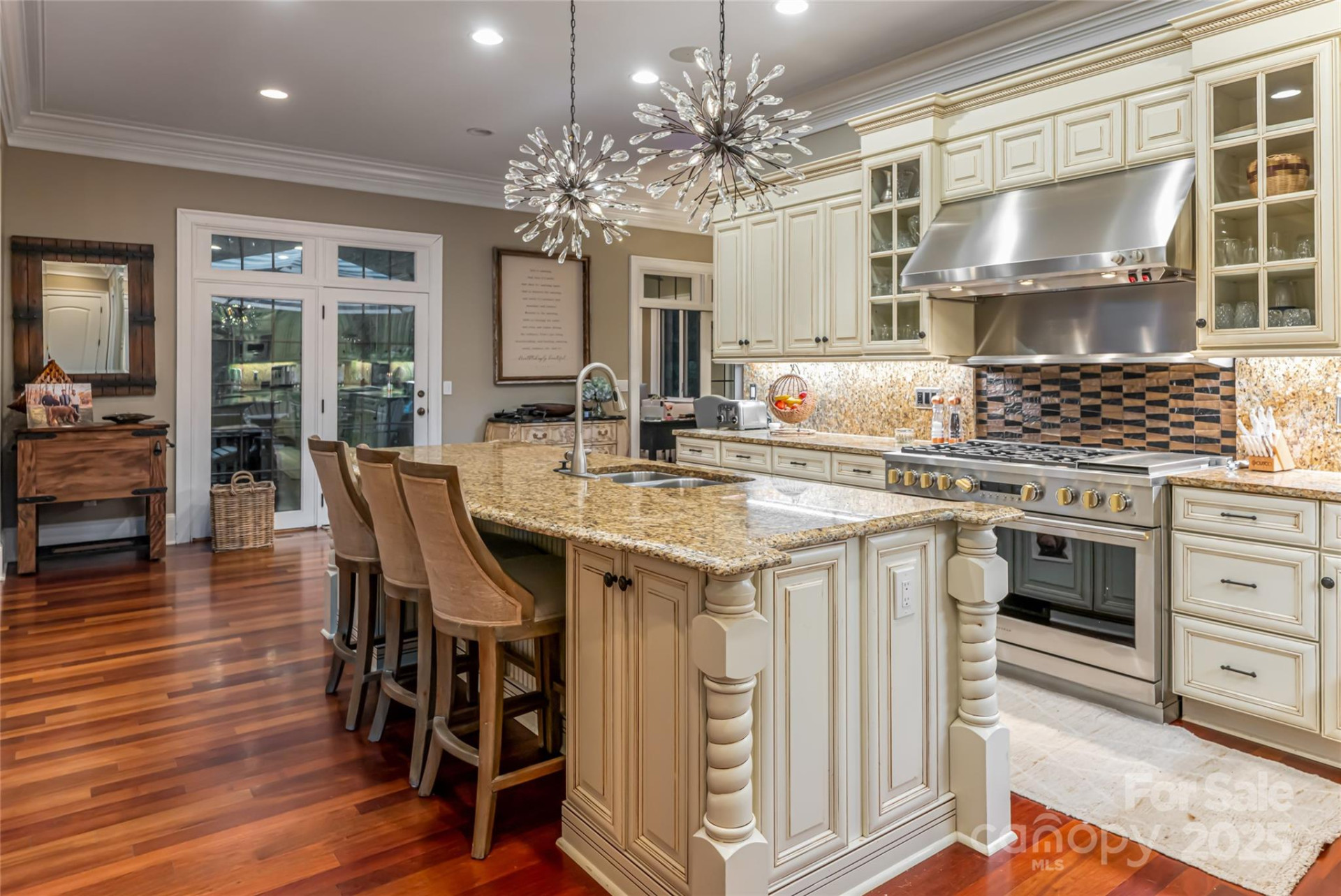 413 Barrington Drive - Photo 17