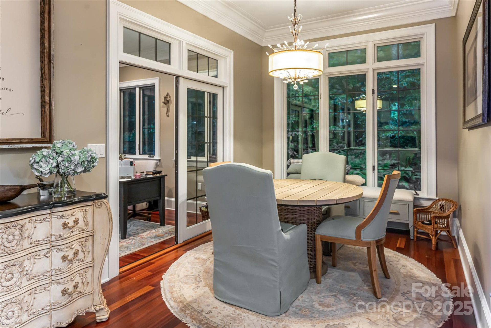 413 Barrington Drive - Photo 22