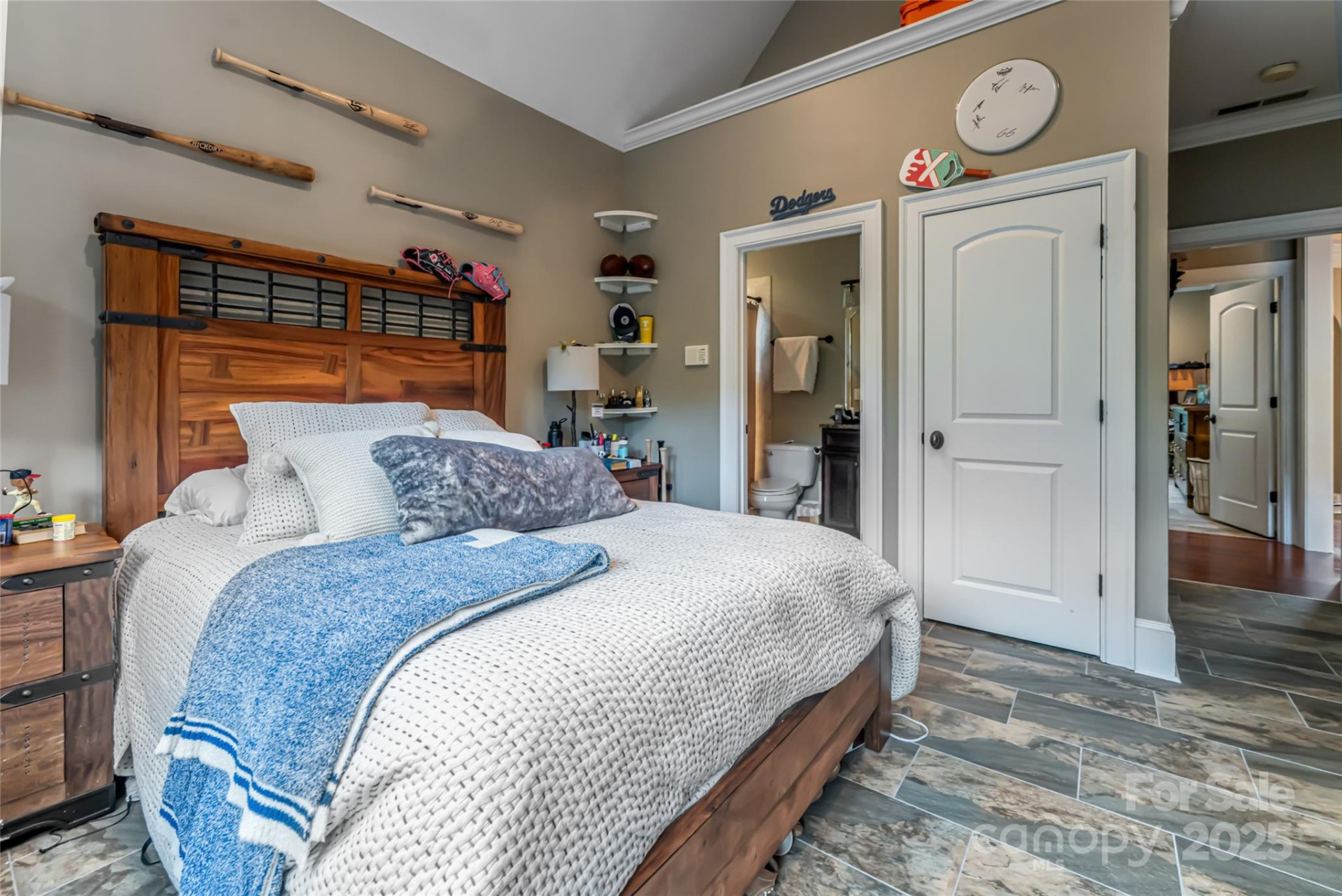 413 Barrington Drive - Photo 31