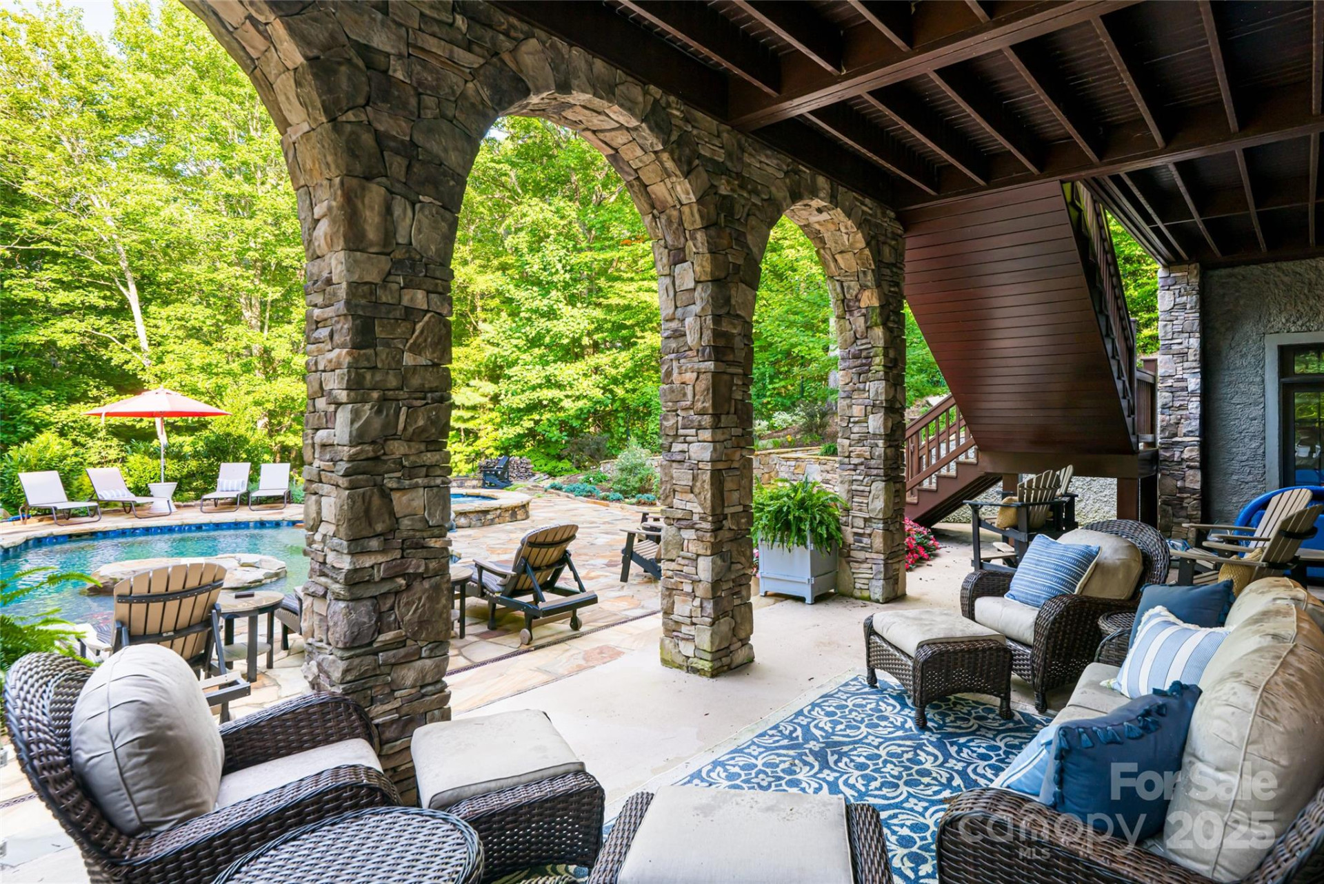 413 Barrington Drive - Photo 42