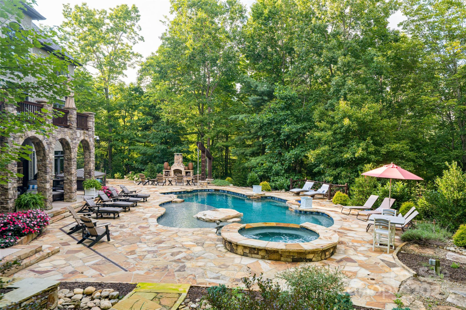 413 Barrington Drive - Photo 43