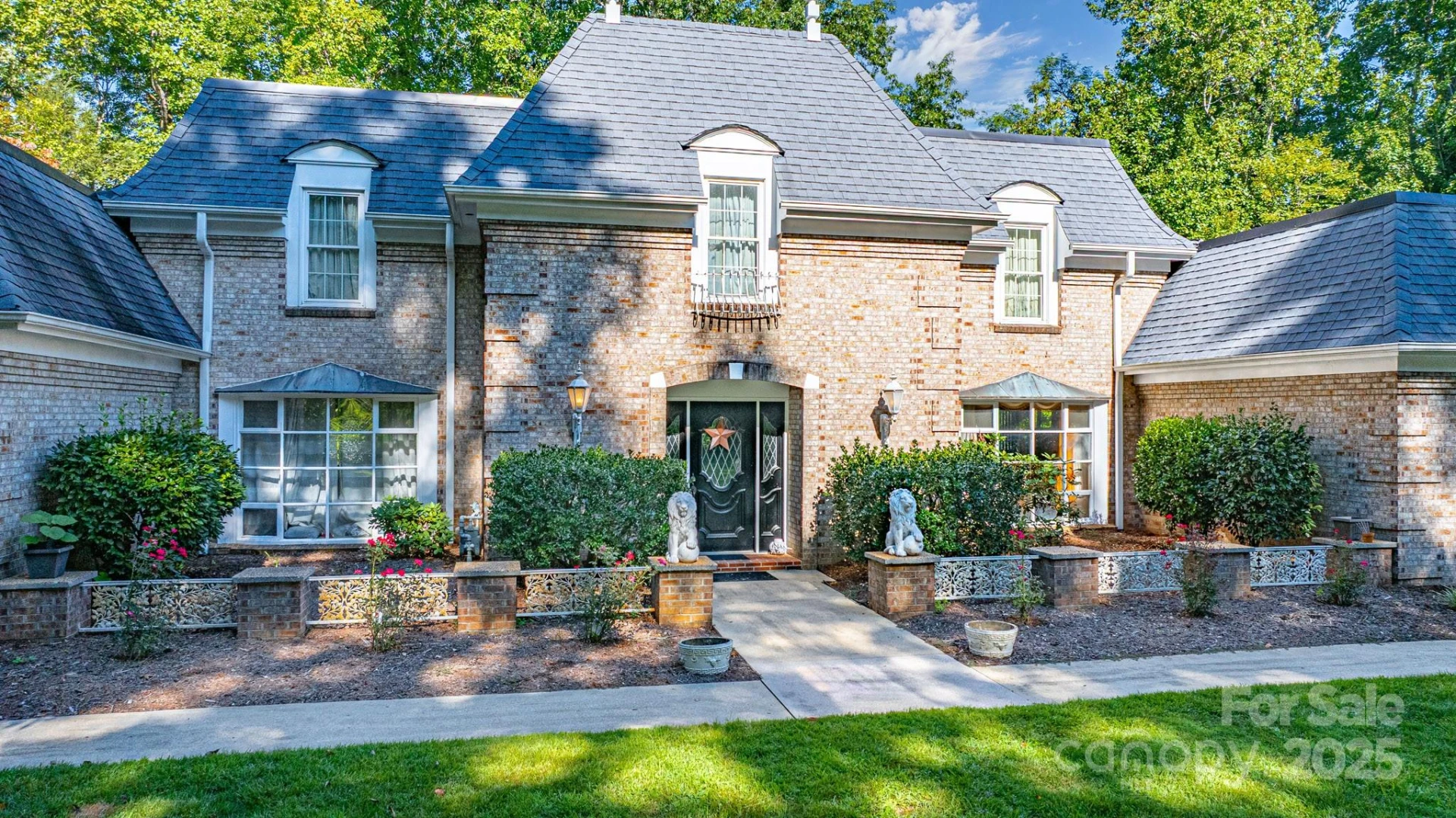 390 Forest Heights Drive
