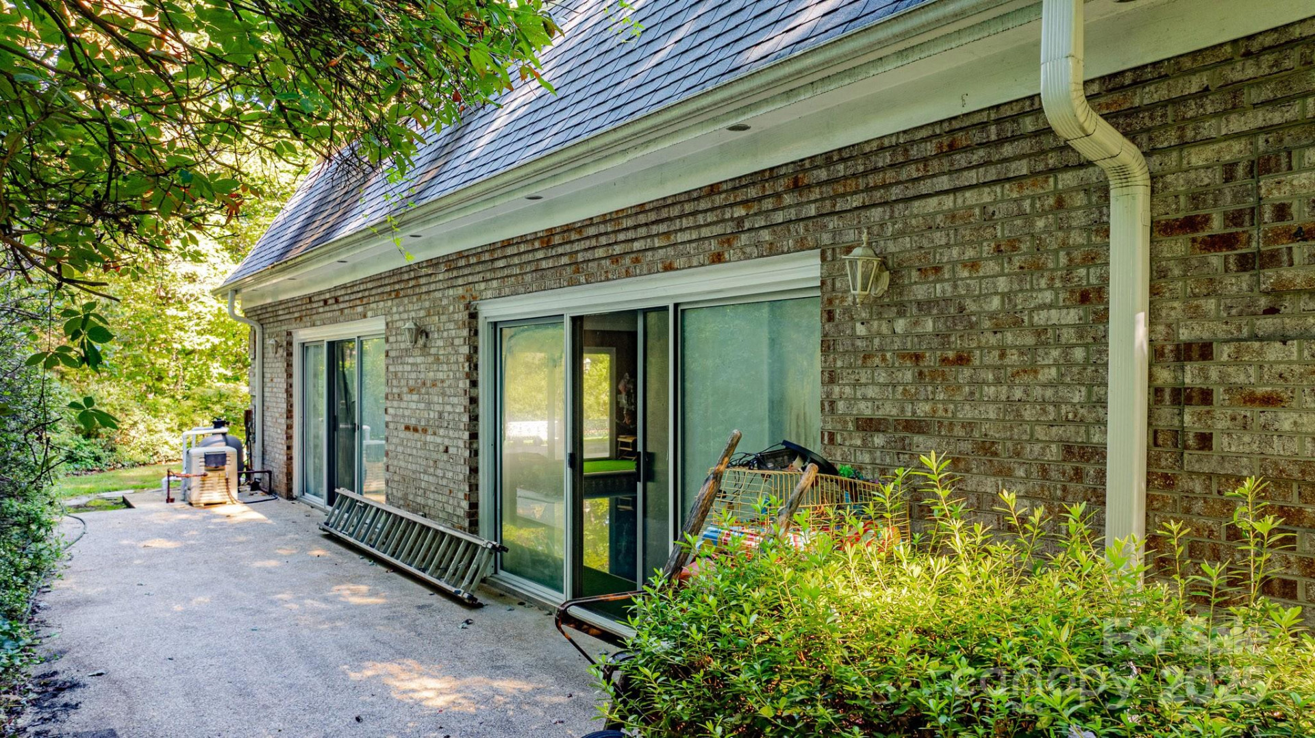390 Forest Heights Drive - Photo 14