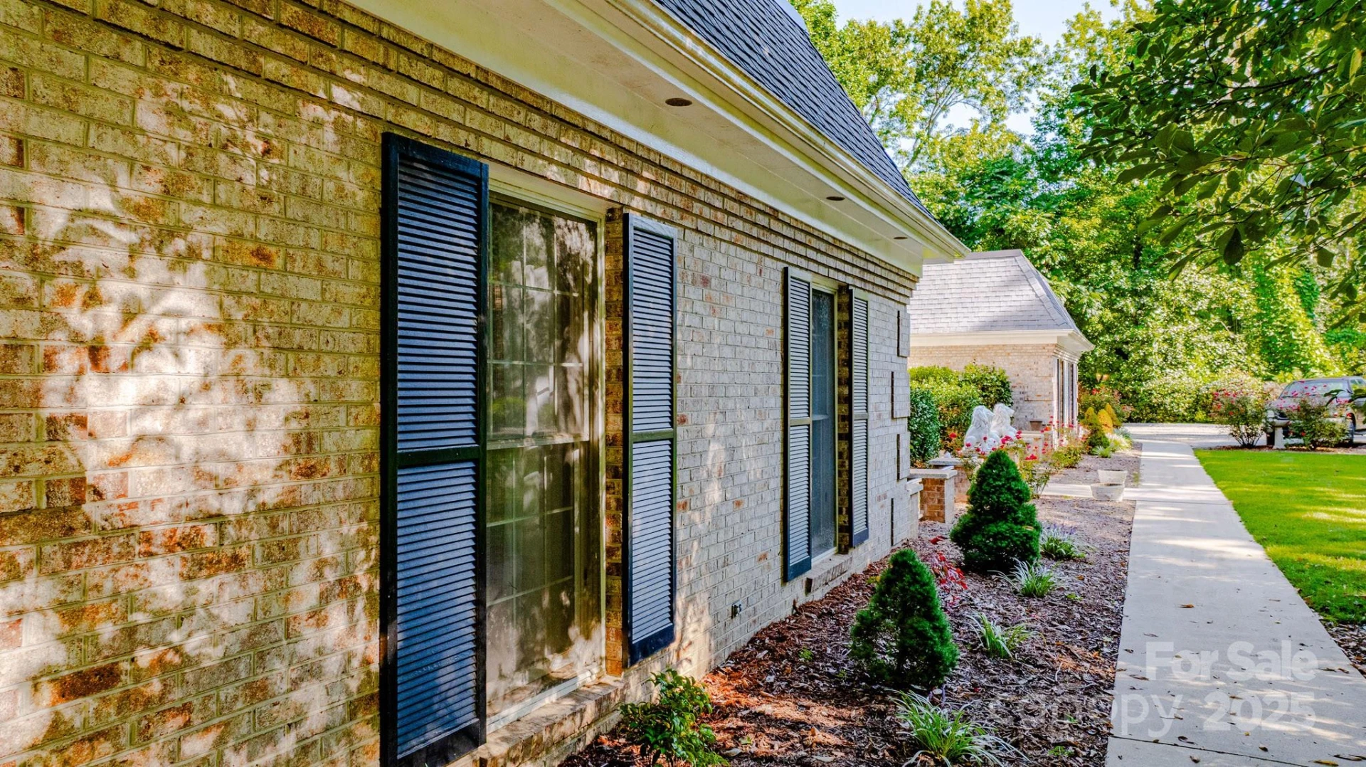 390 Forest Heights Drive - Photo 15
