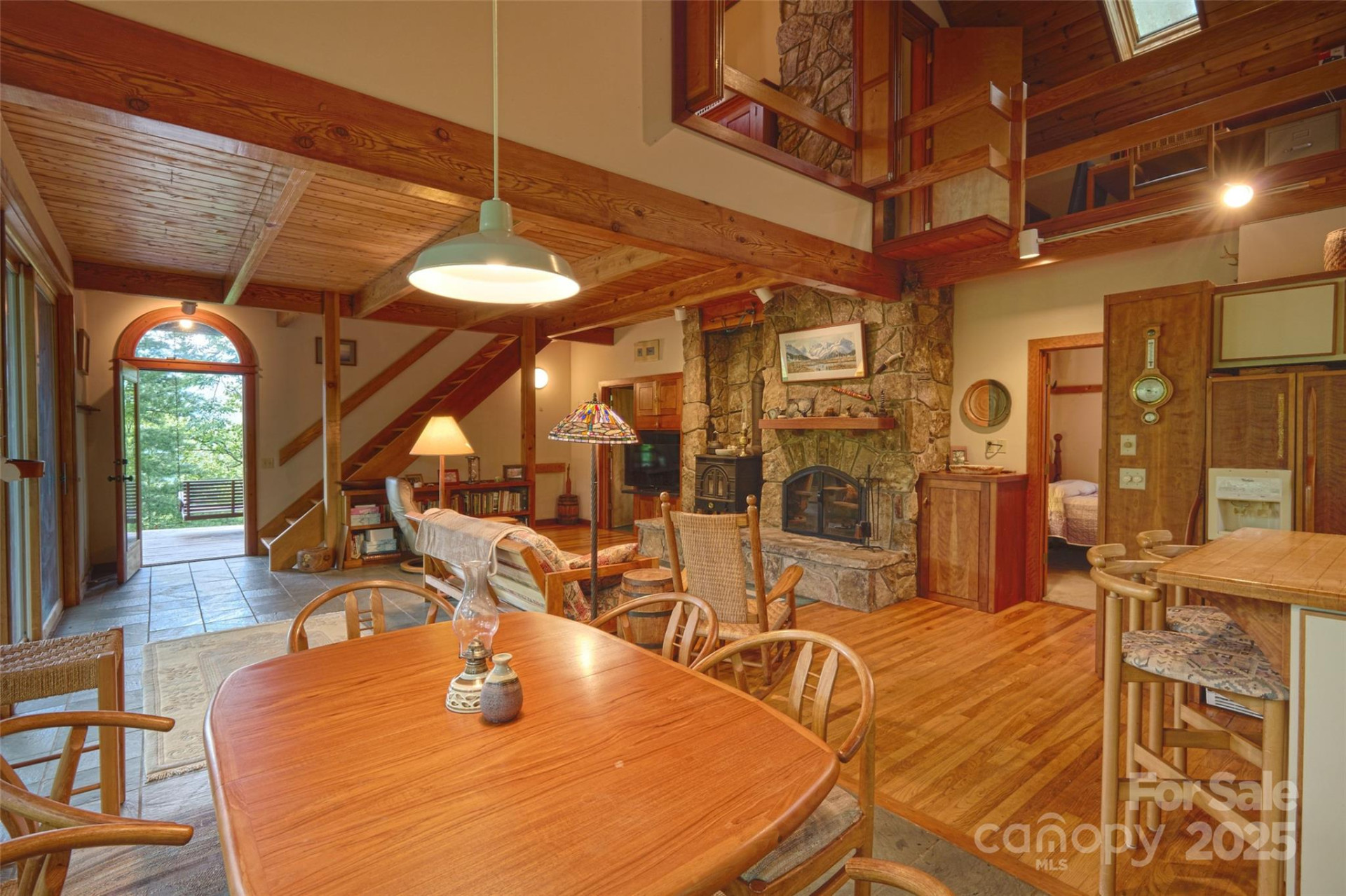 565 Silver Ridge Road - Photo 13