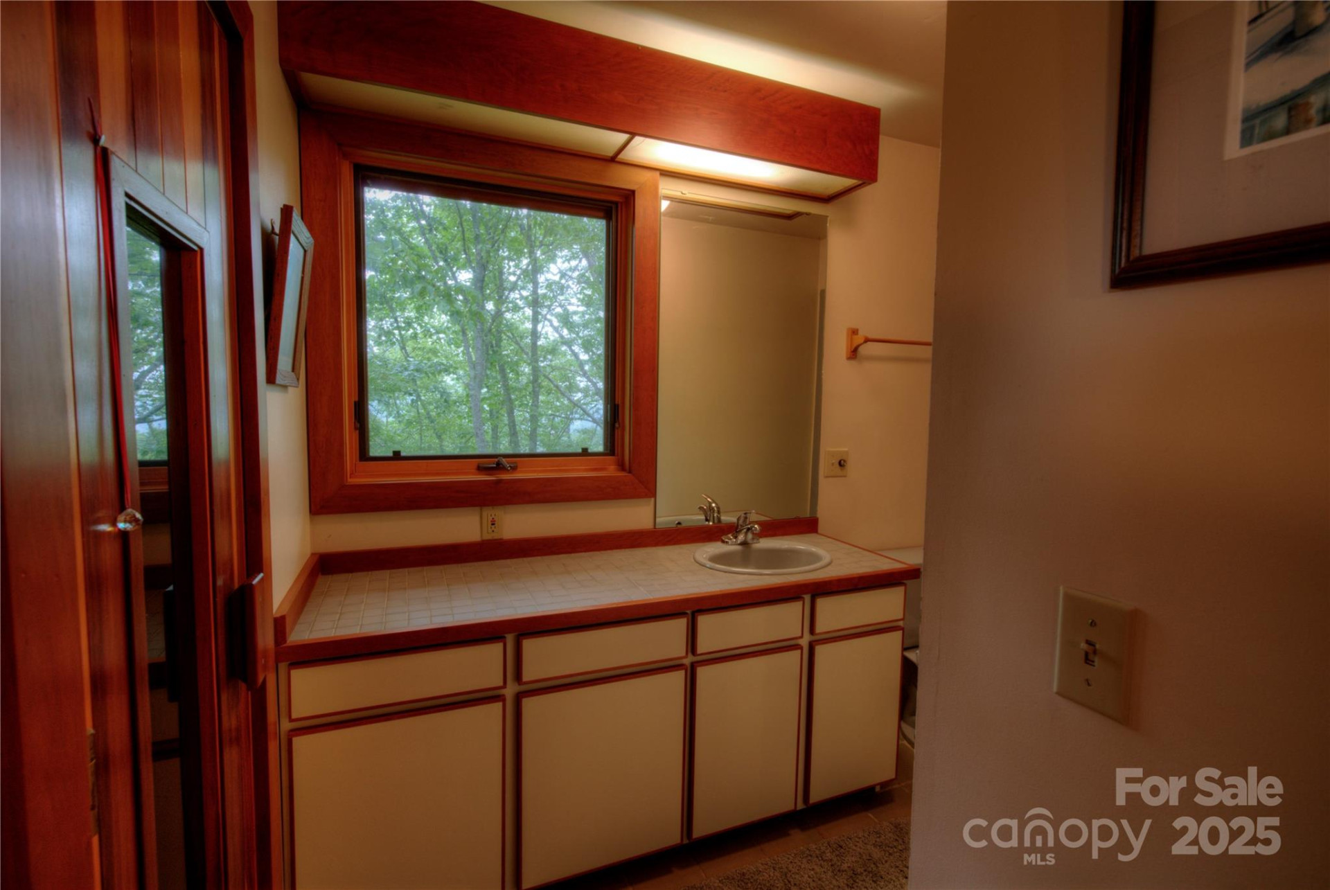 565 Silver Ridge Road - Photo 30