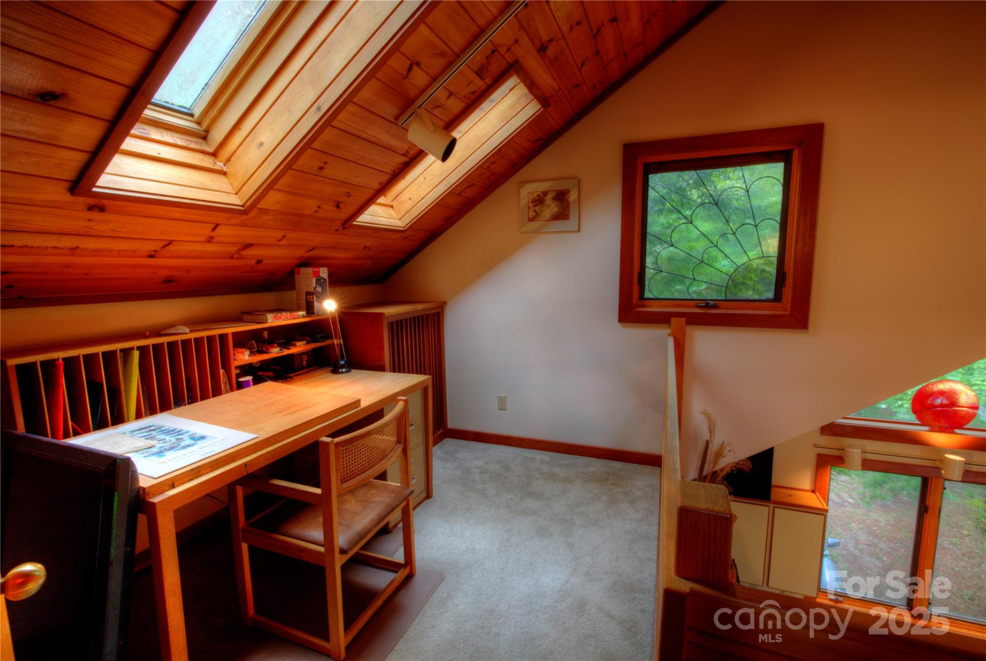 565 Silver Ridge Road - Photo 33