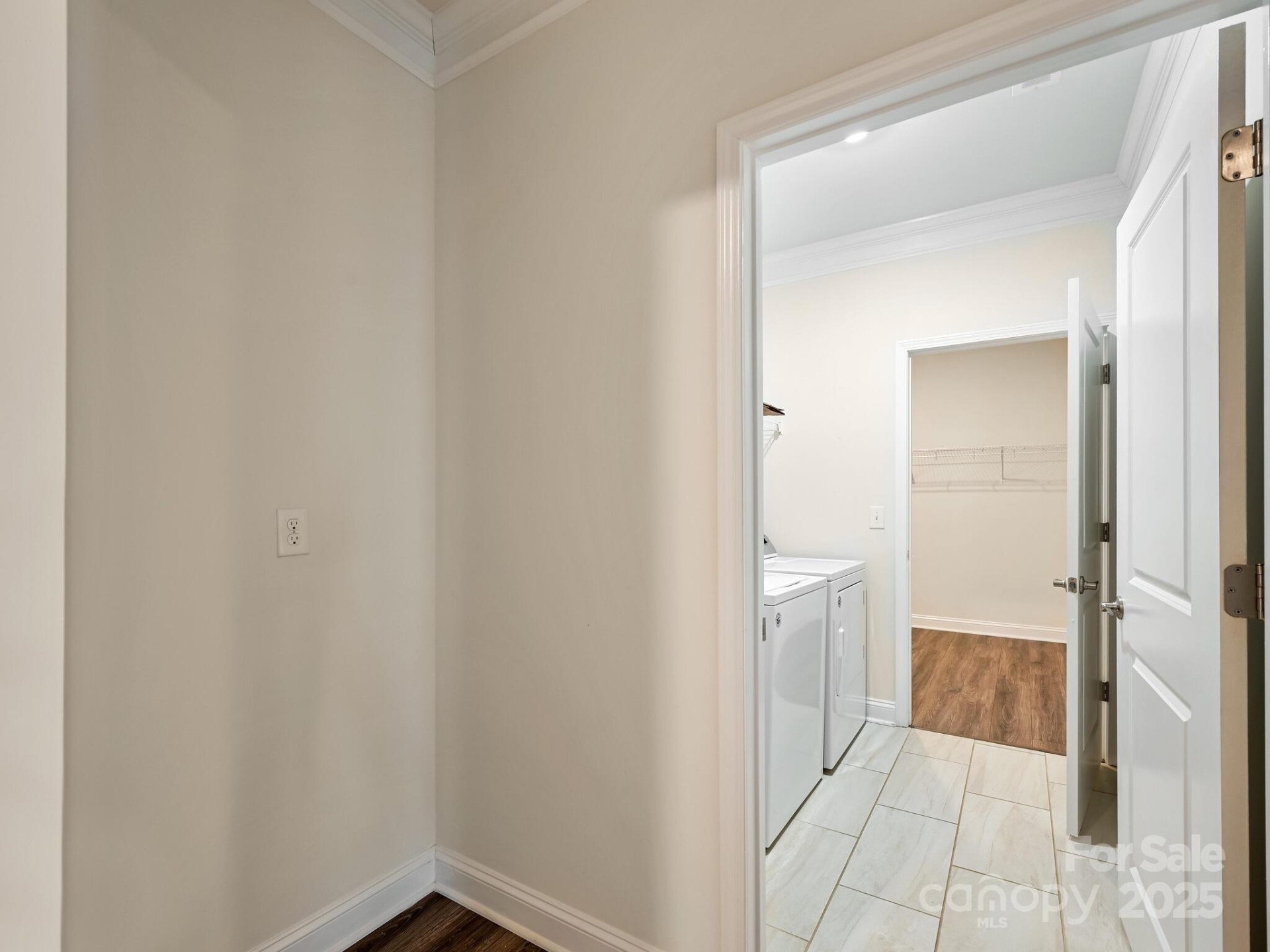 527 Summerfield Place - Photo 21