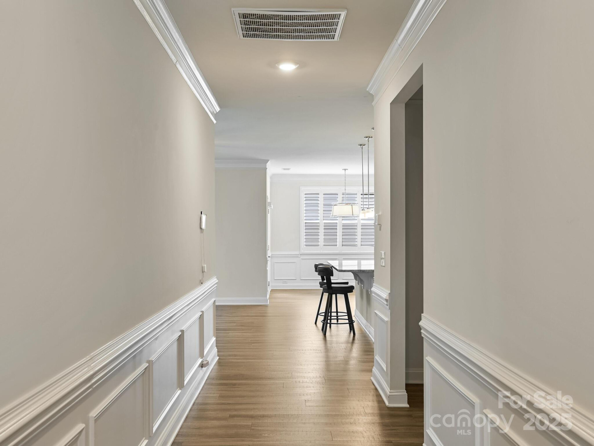 527 Summerfield Place - Photo 4