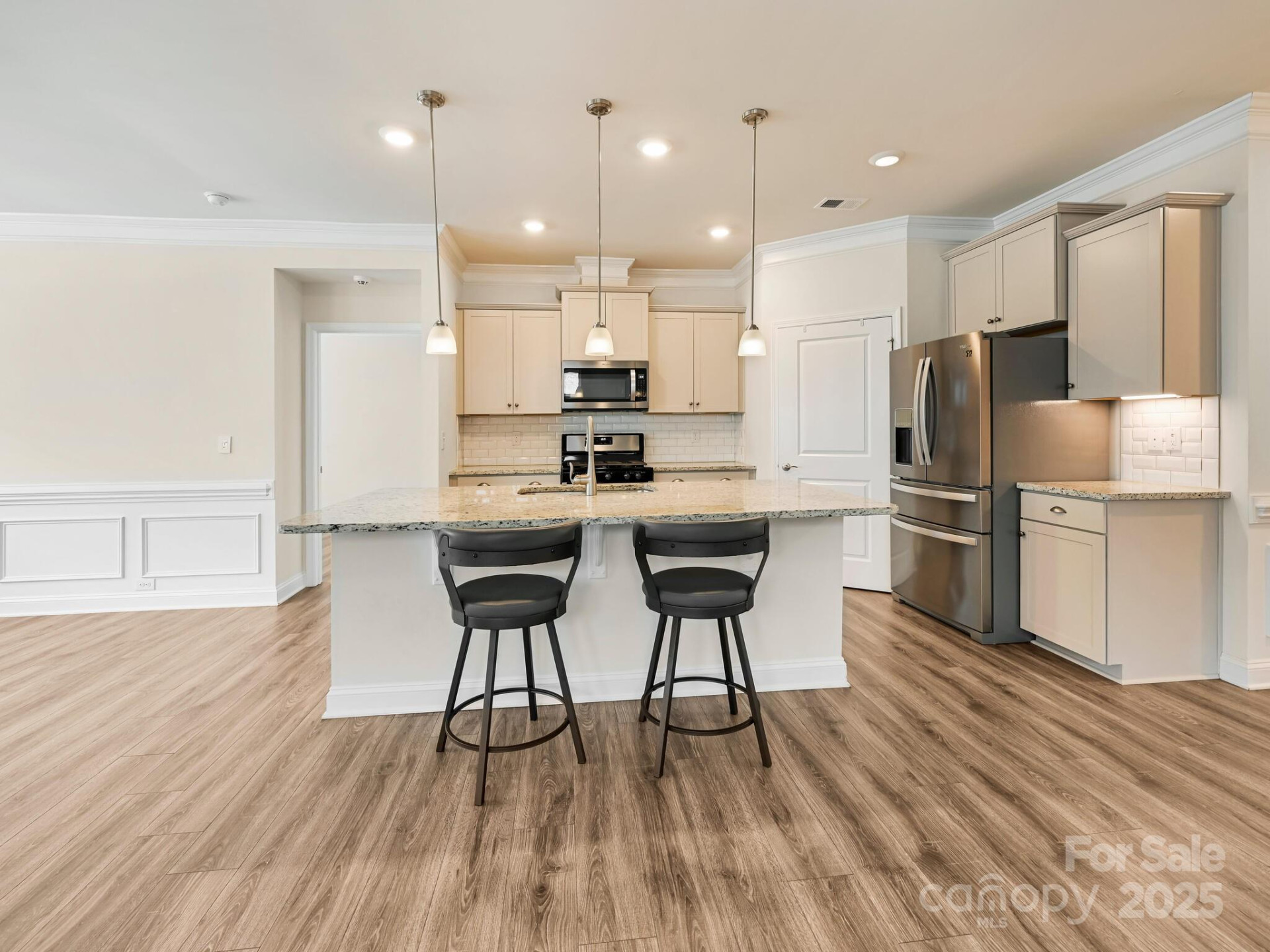 527 Summerfield Place - Photo 6