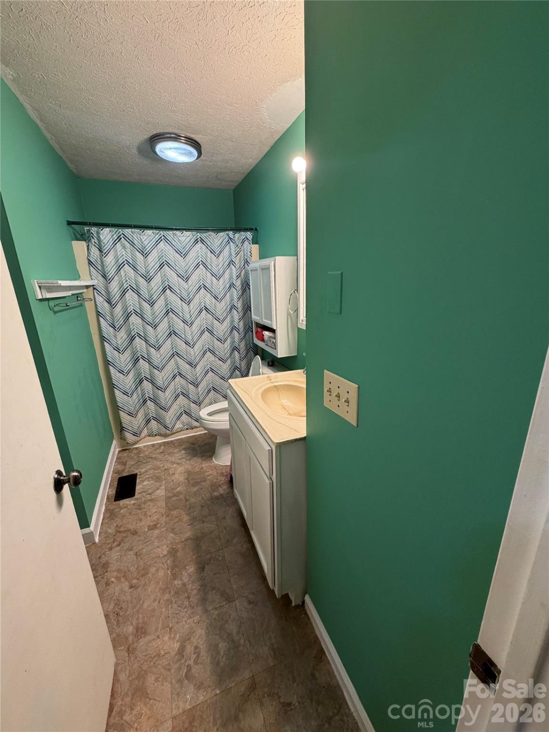 104 Whitley Road - Photo 12