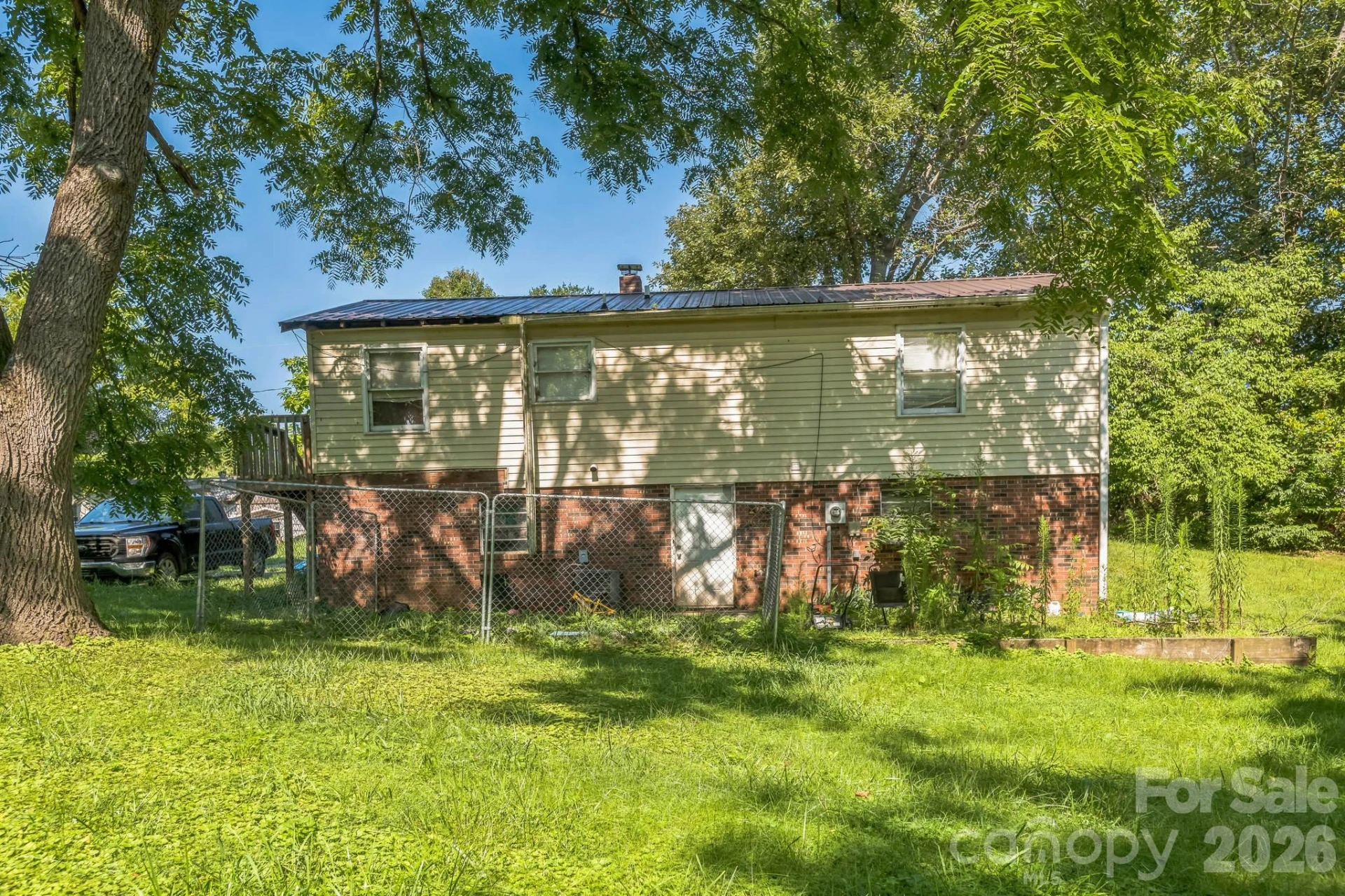 104 Whitley Road - Photo 5
