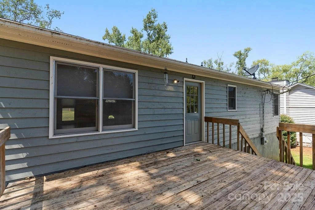 153 Elkwood Avenue - Photo 39