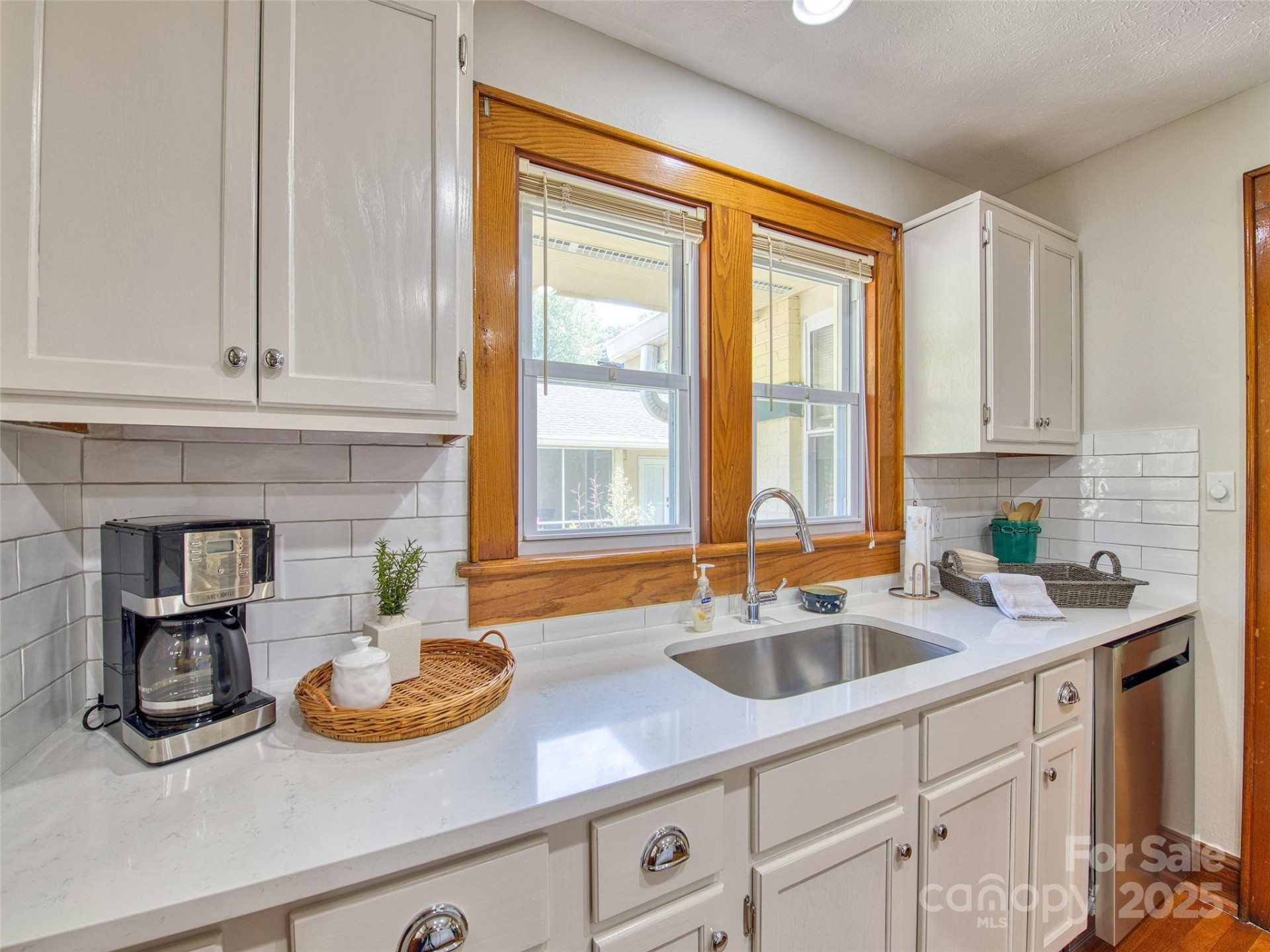 85 Marshall Street - Photo 16