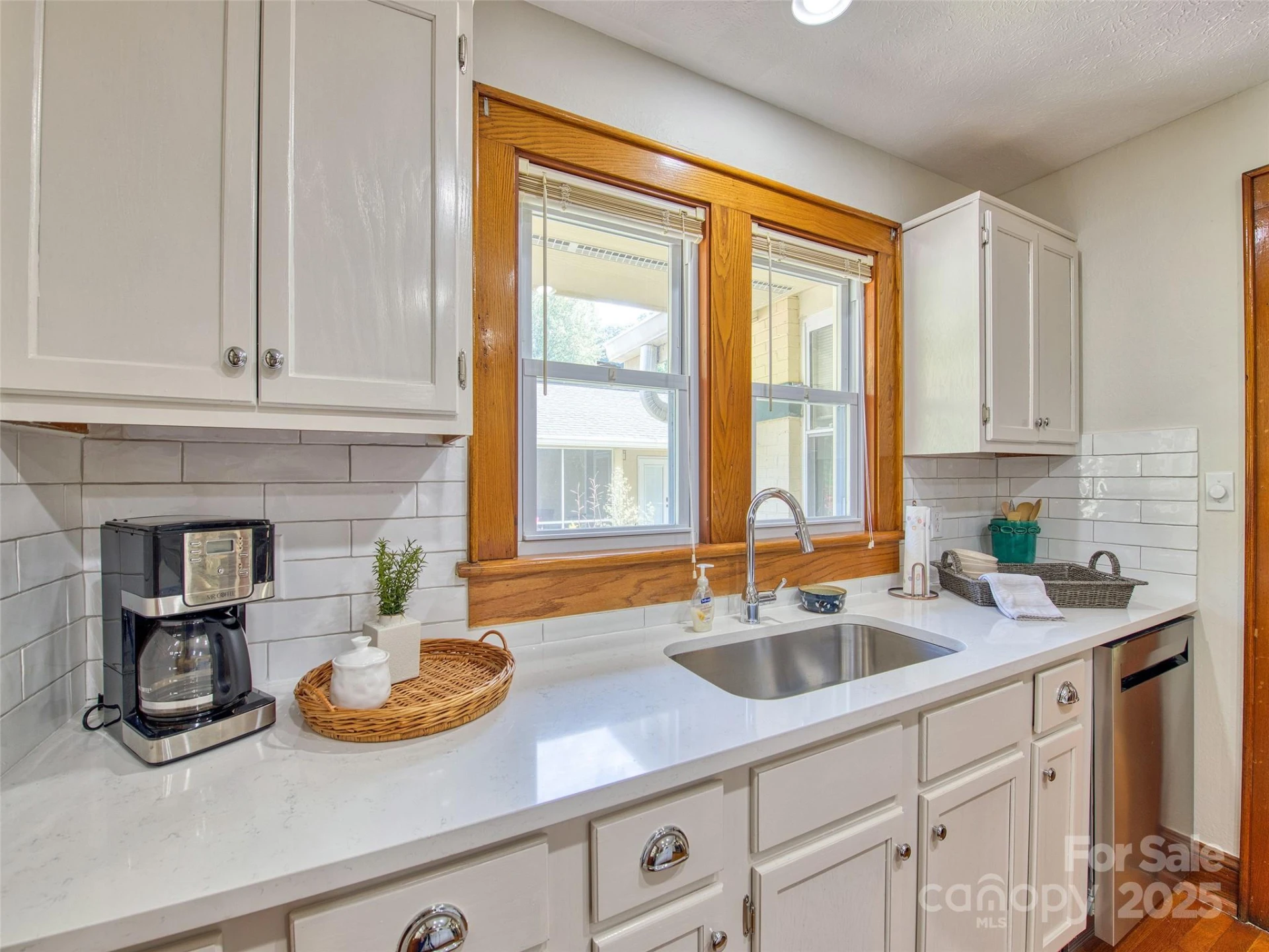 85 Marshall Street - Photo 16