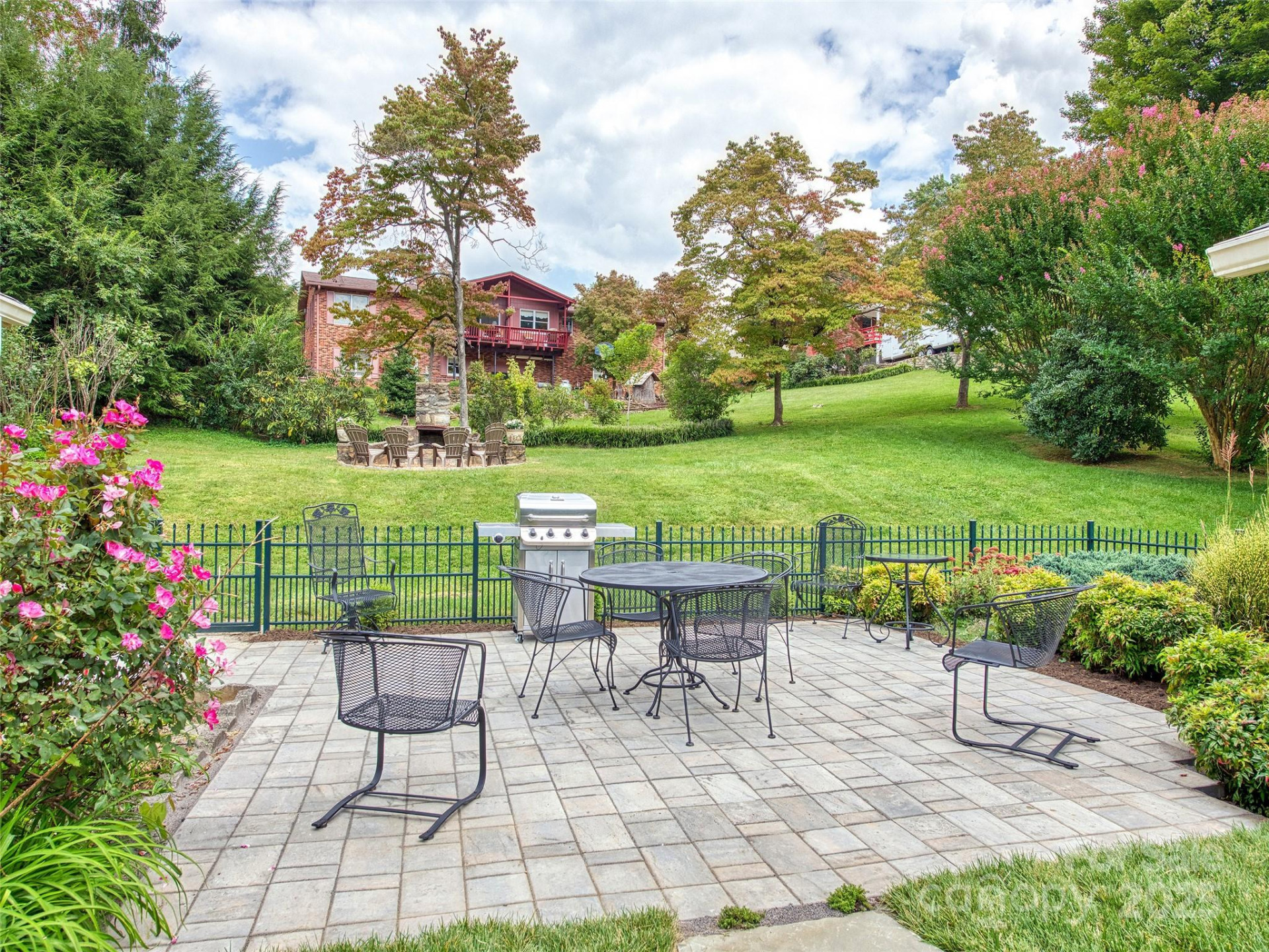 85 Marshall Street - Photo 32