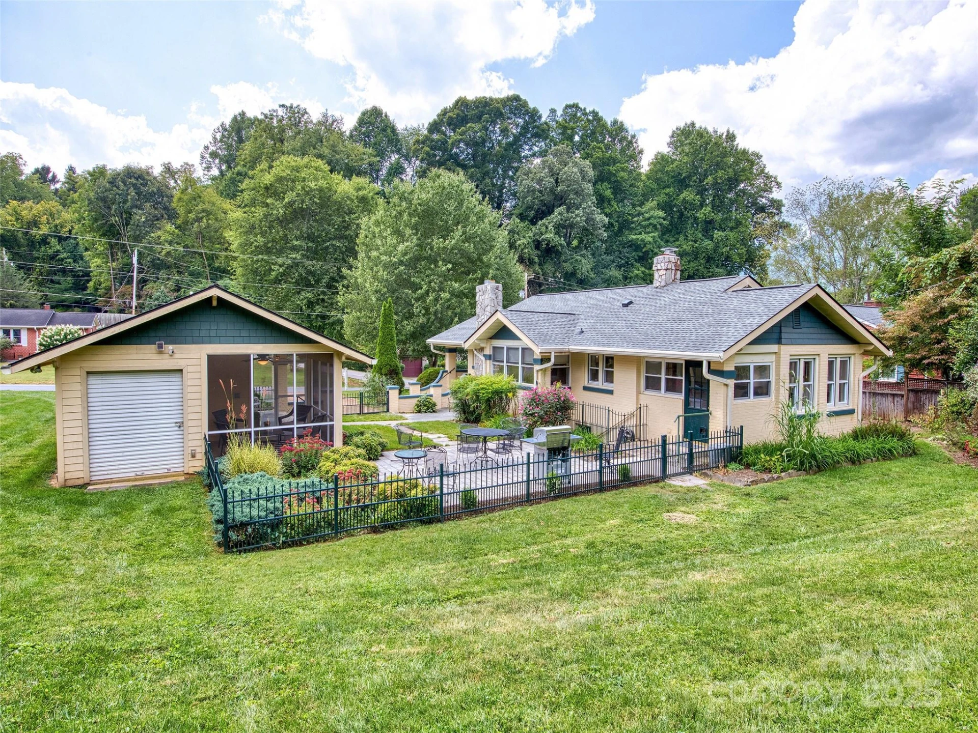 85 Marshall Street - Photo 42