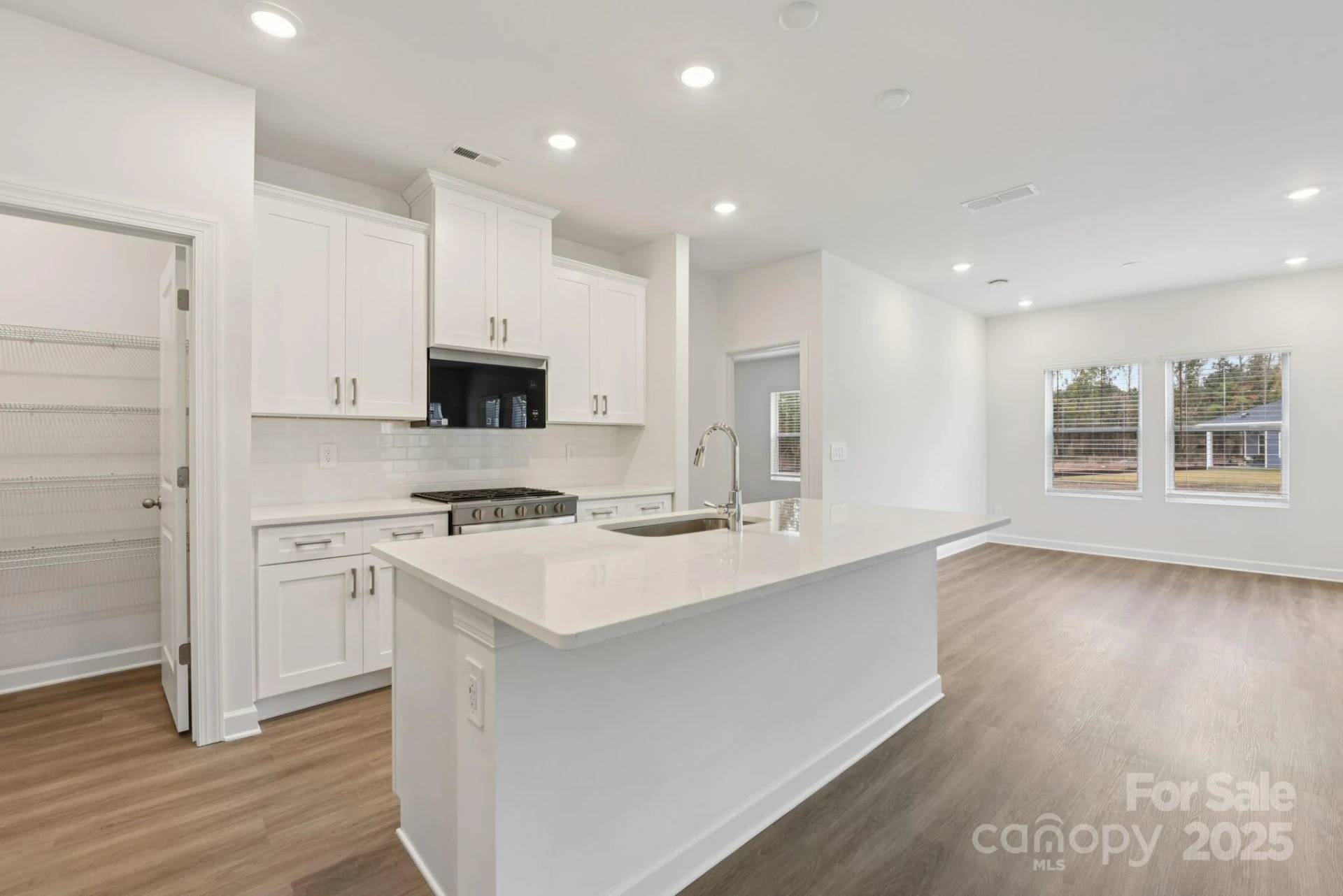 712 Palmer Pendleton Way - Photo 9