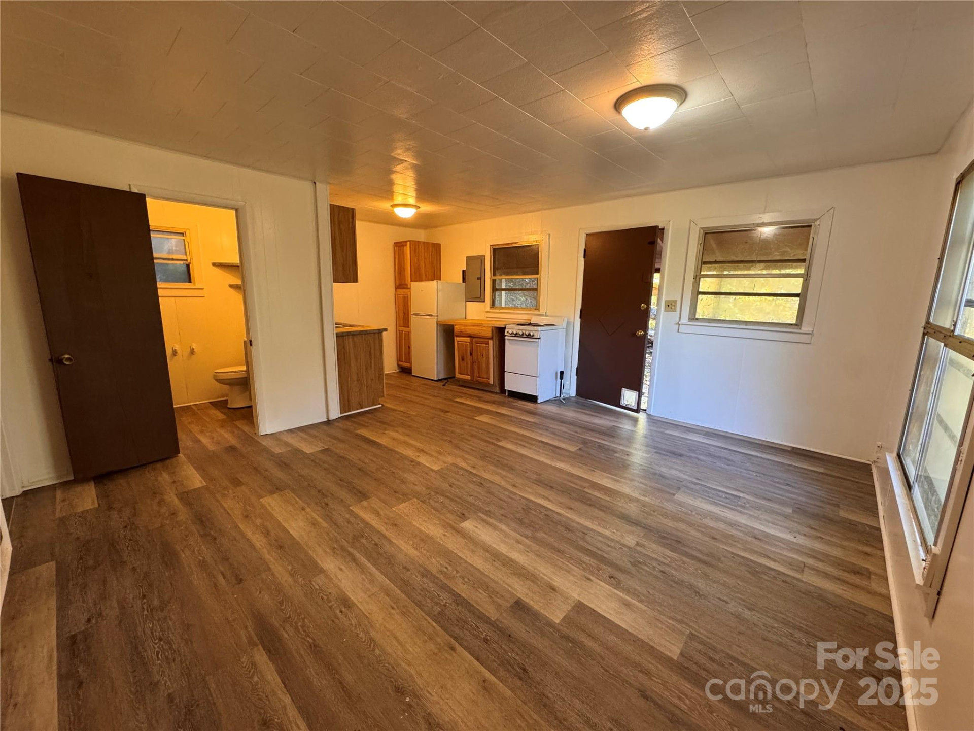 84 Pelohi Cove Road - Photo 3