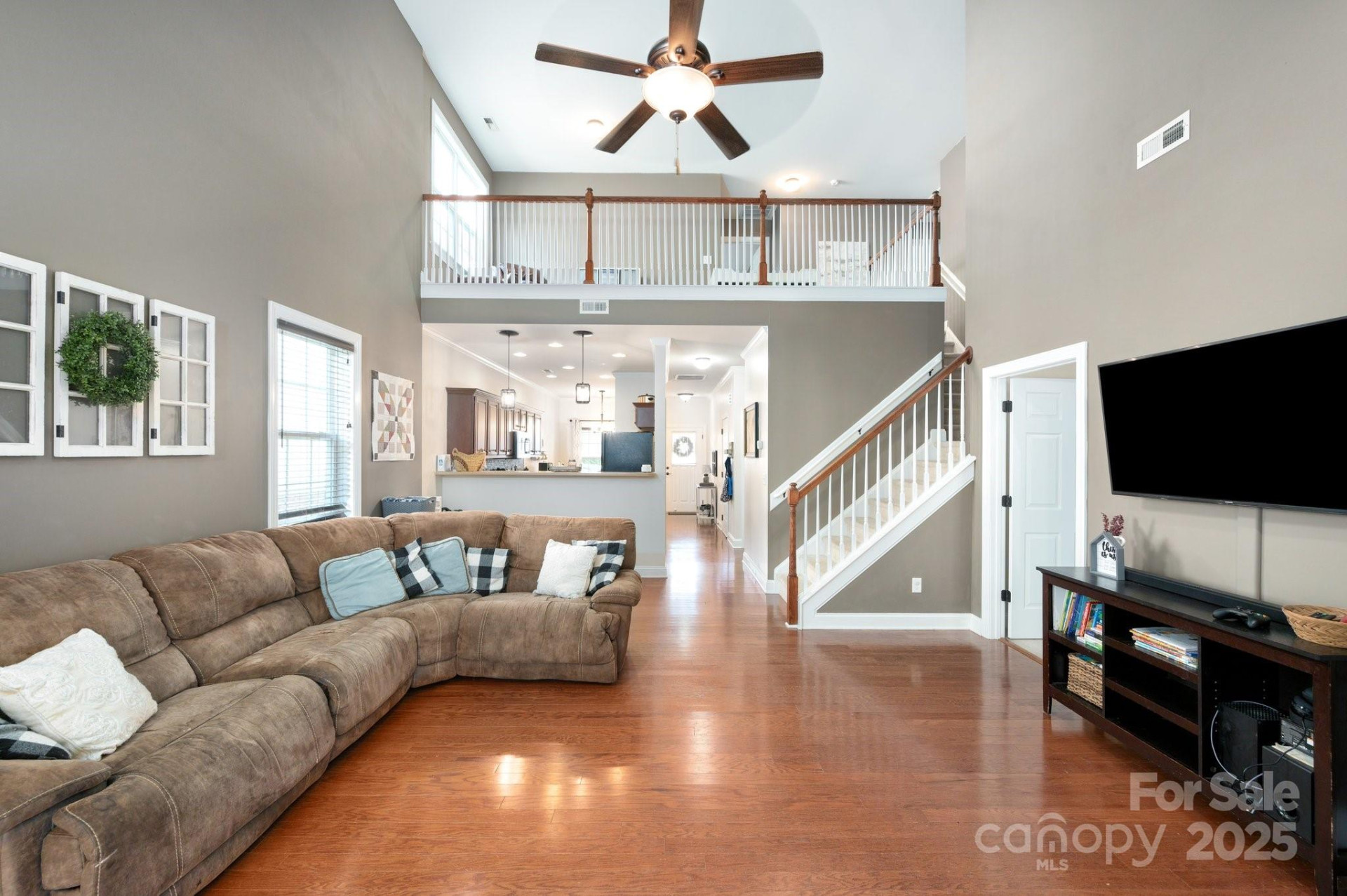 11 Dansford Lane - Photo 4