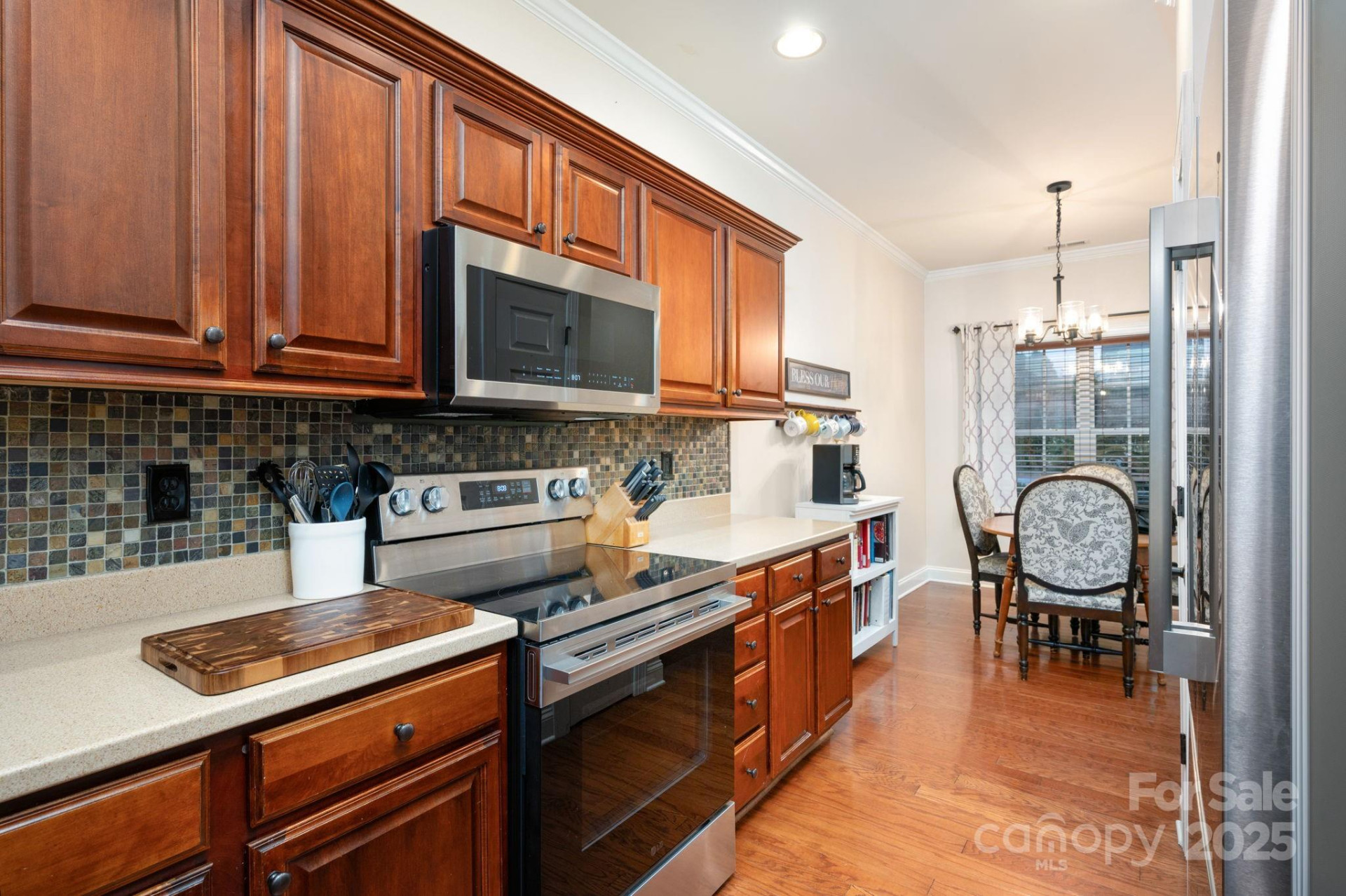 11 Dansford Lane - Photo 10
