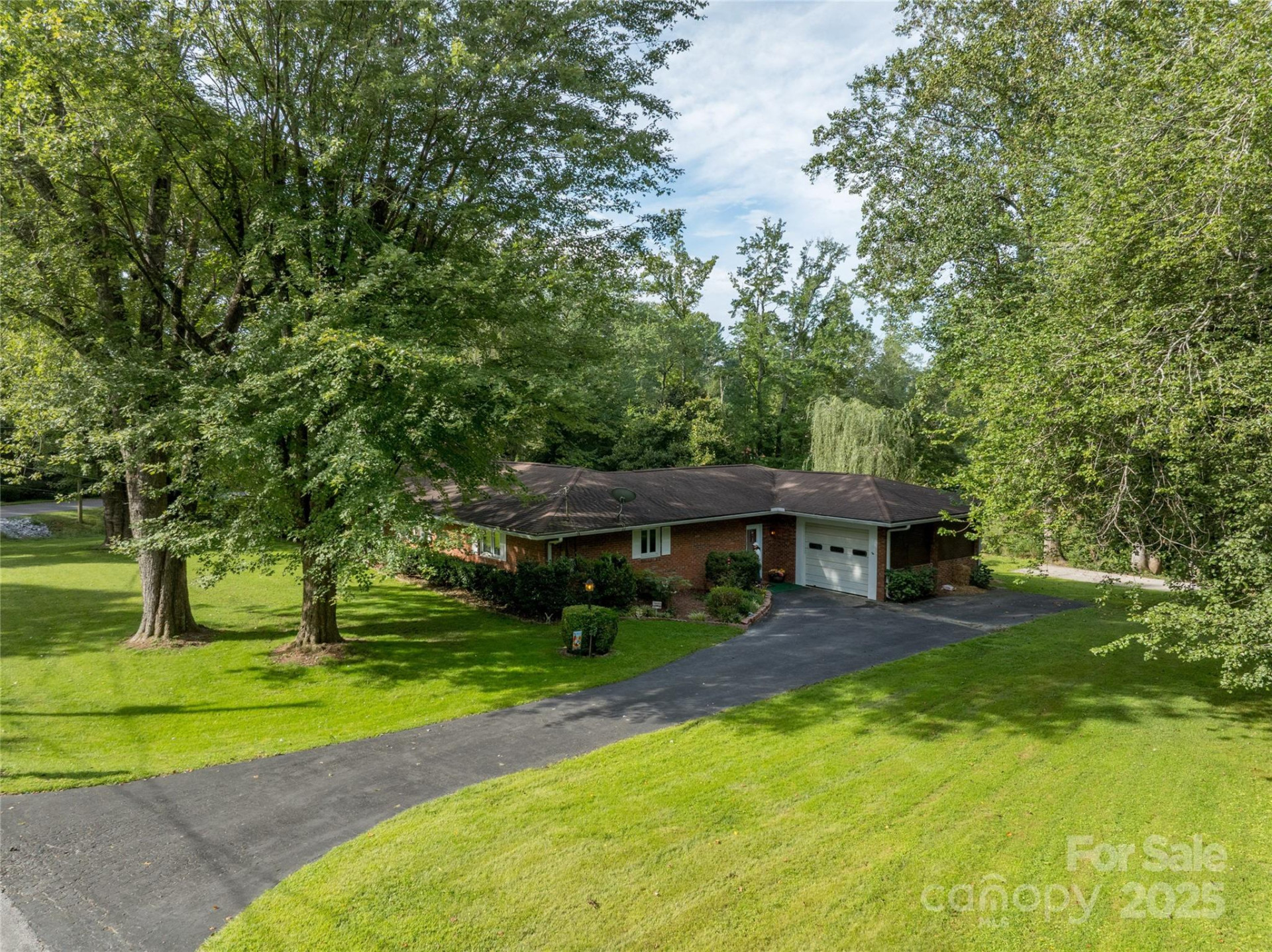 335 Lake Circle Drive - Photo 26