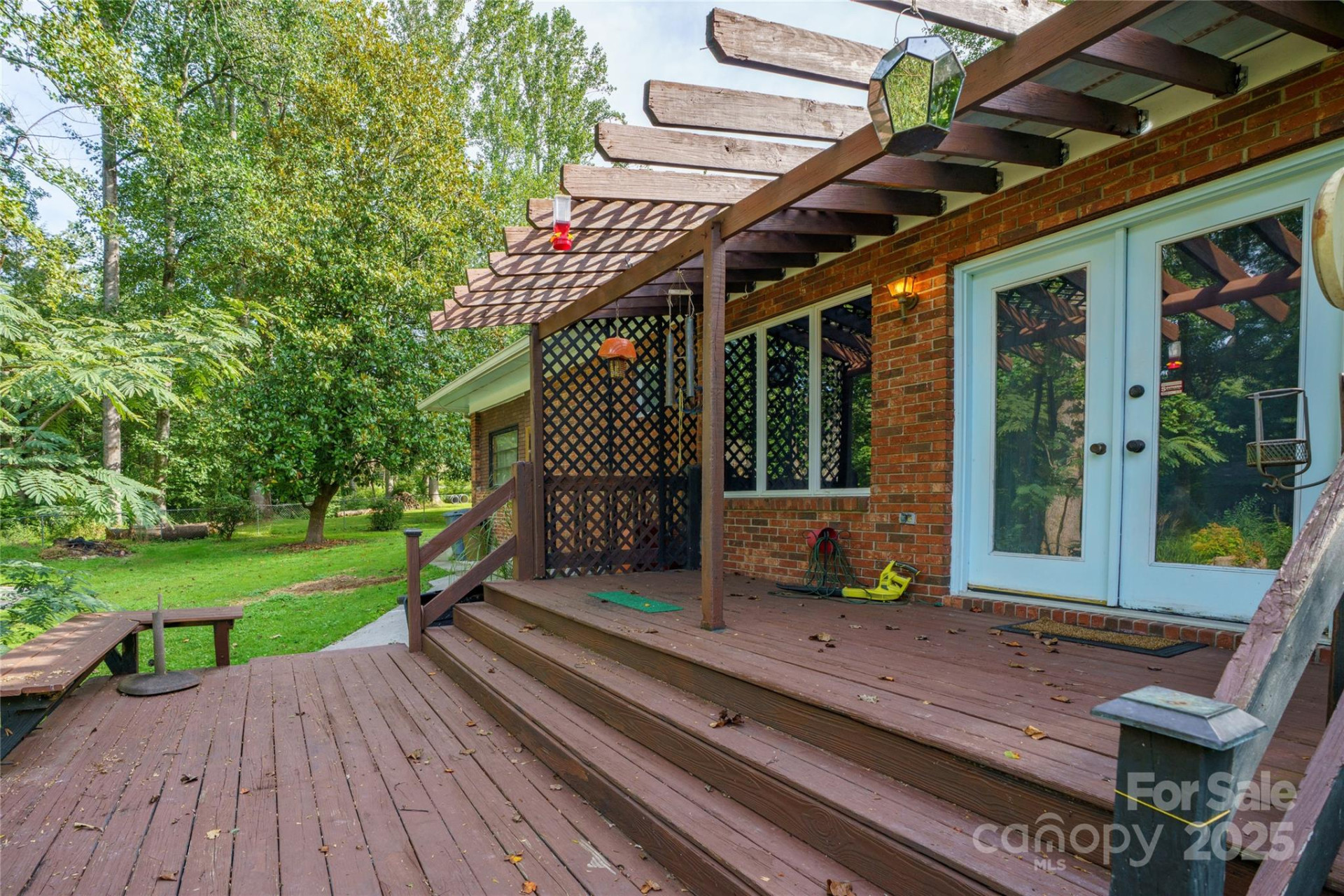 335 Lake Circle Drive - Photo 29