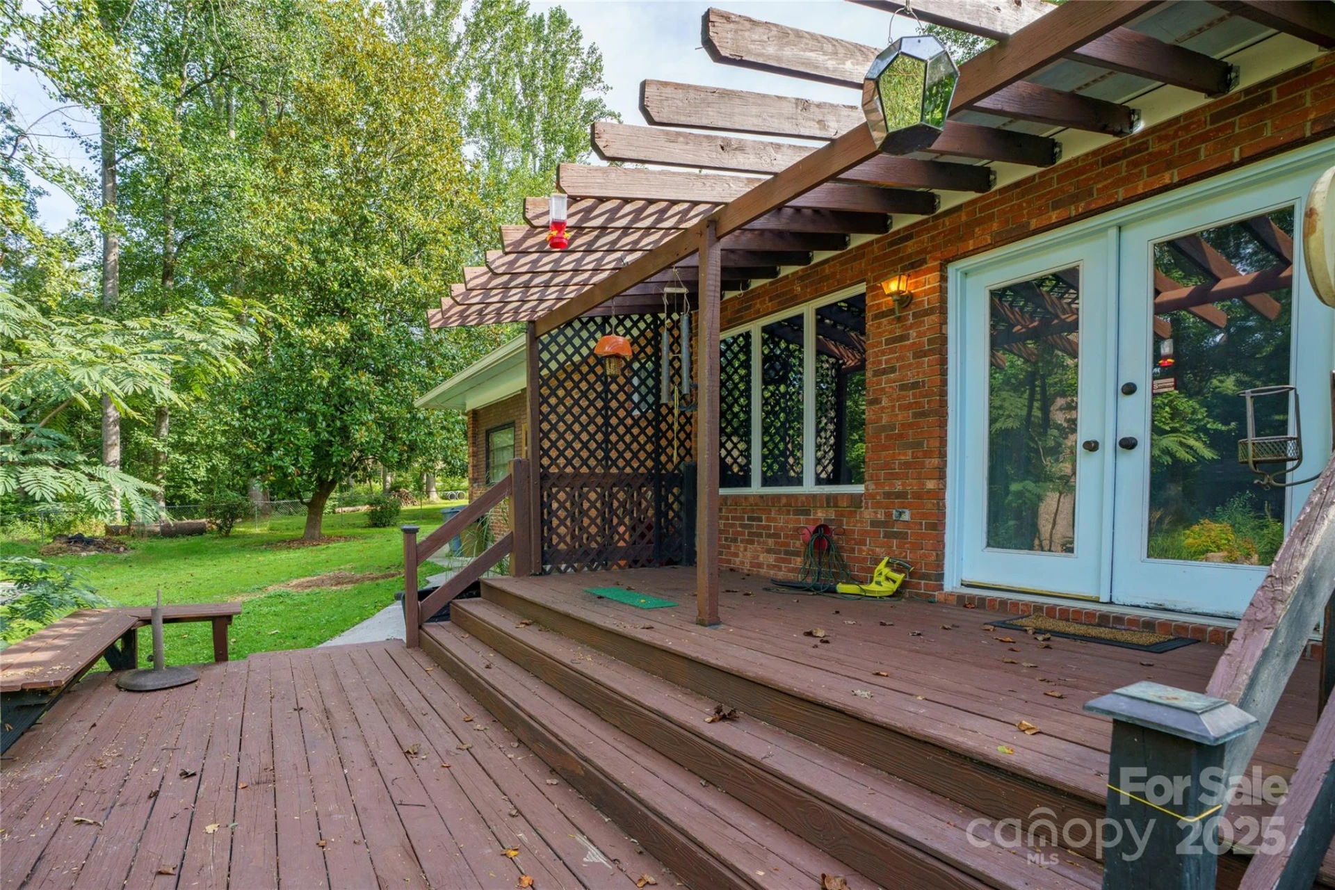335 Lake Circle Drive - Photo 29