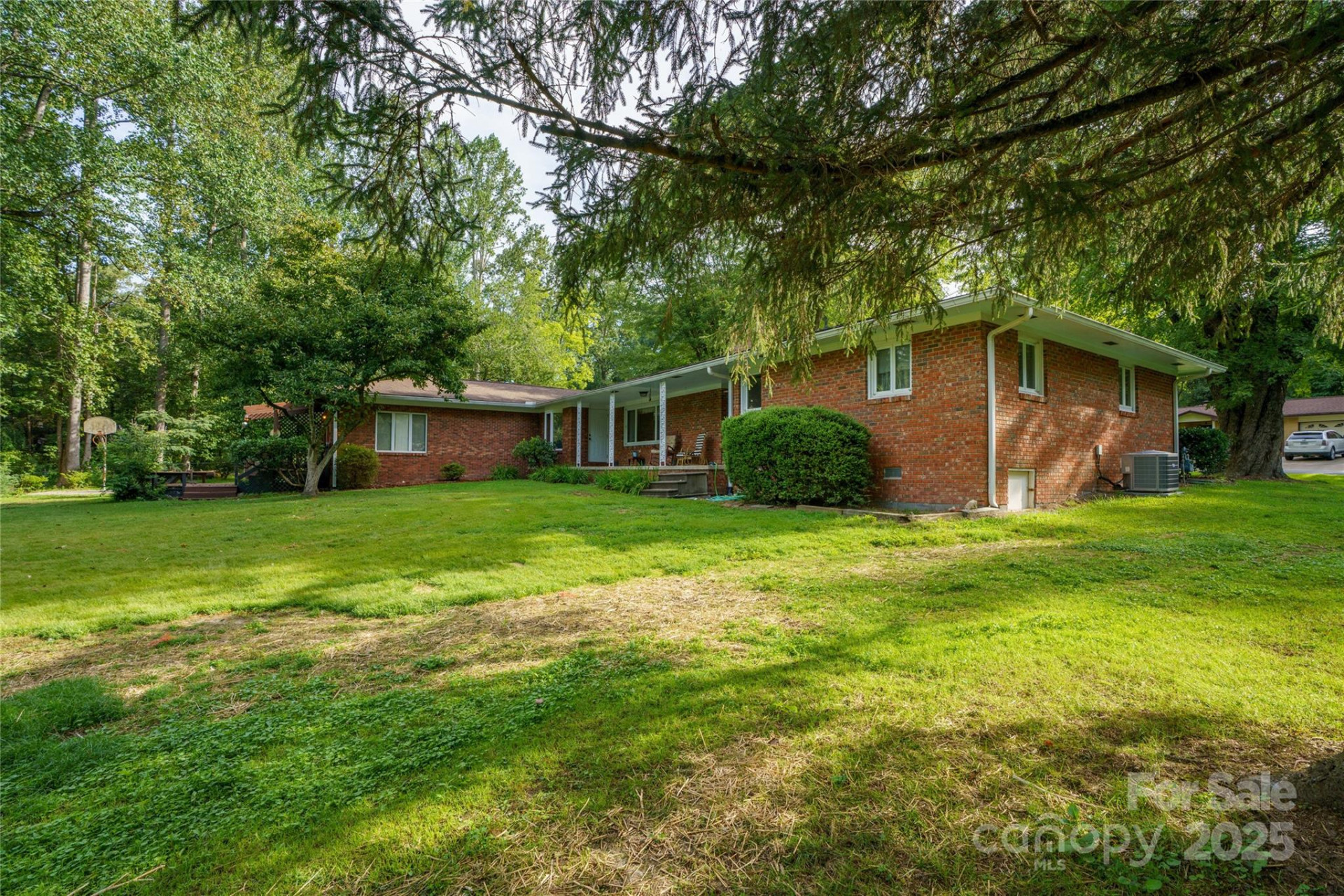 335 Lake Circle Drive - Photo 30