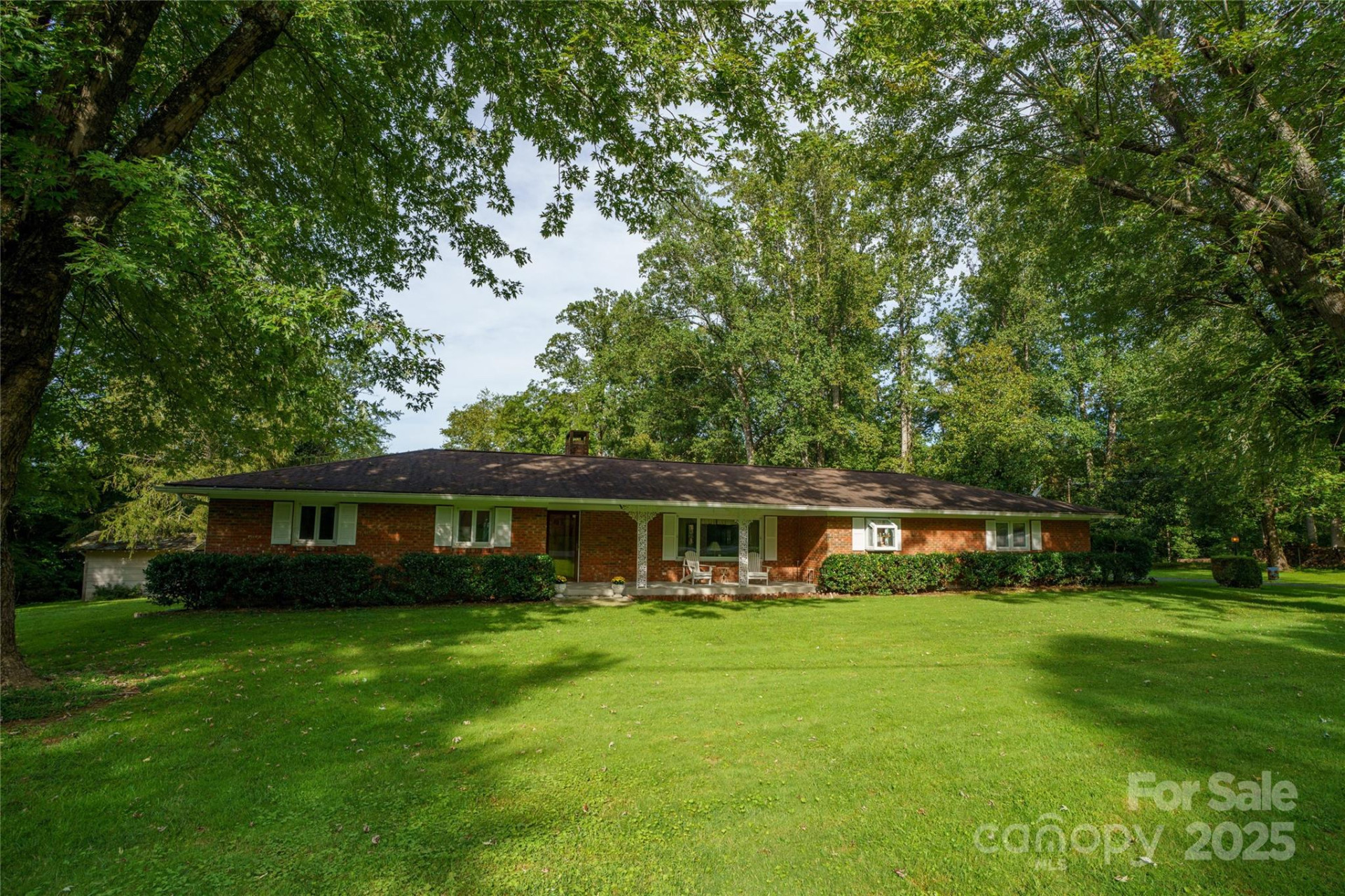 335 Lake Circle Drive - Photo 40
