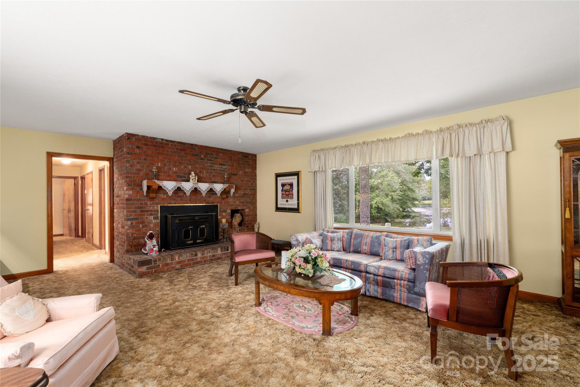 335 Lake Circle Drive - Photo 6