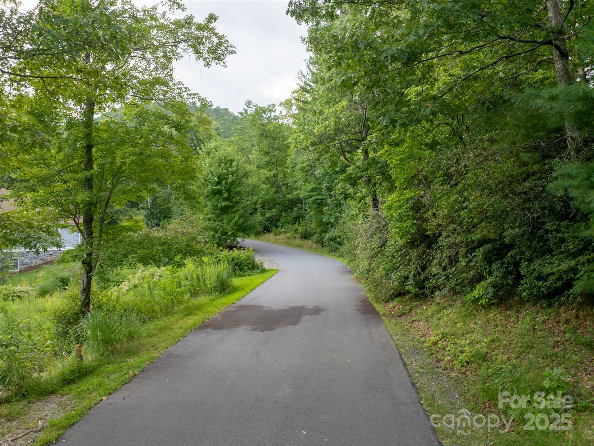 407 Melnick Terrace - Photo 12