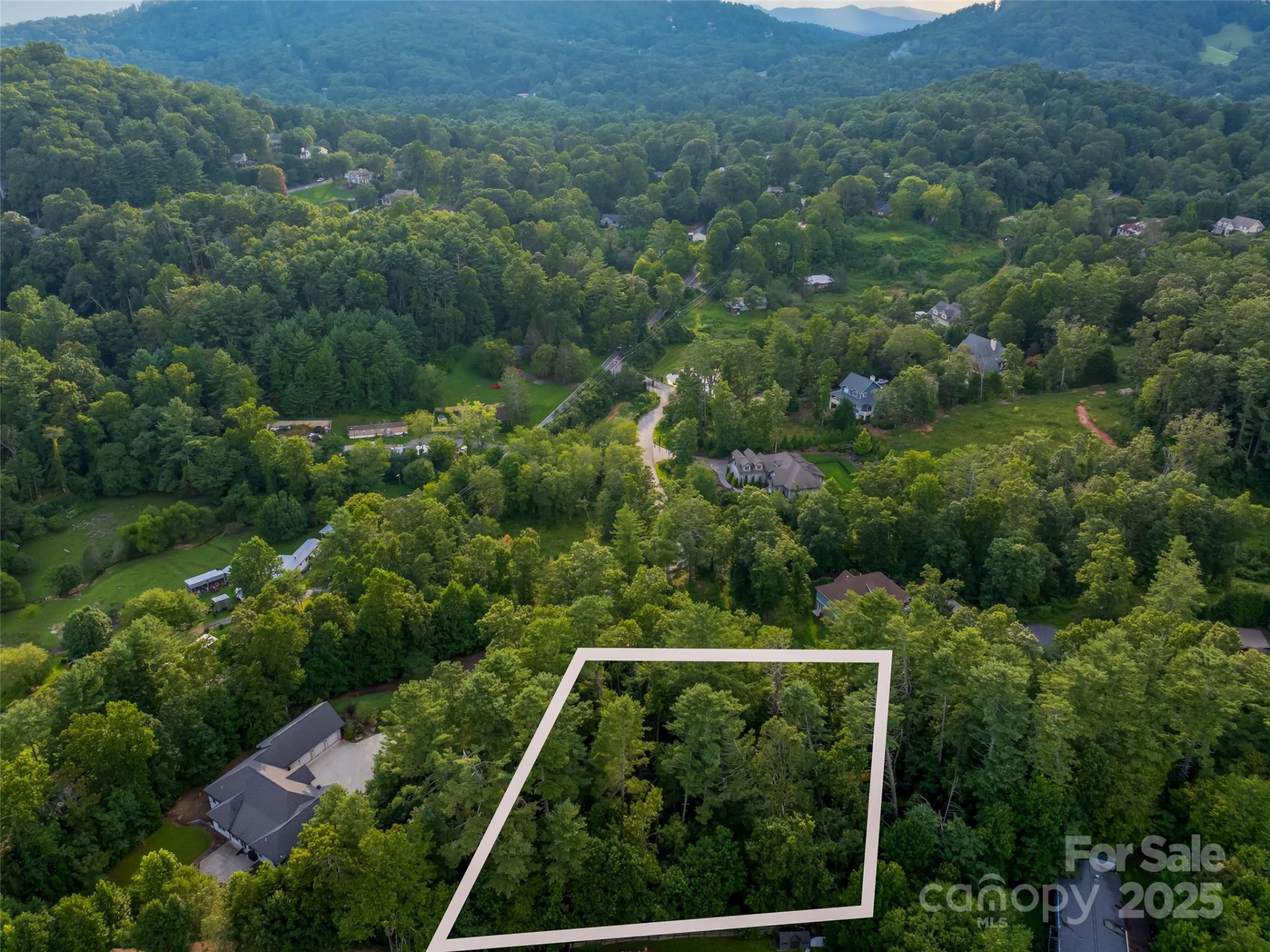 407 Melnick Terrace - Photo 3