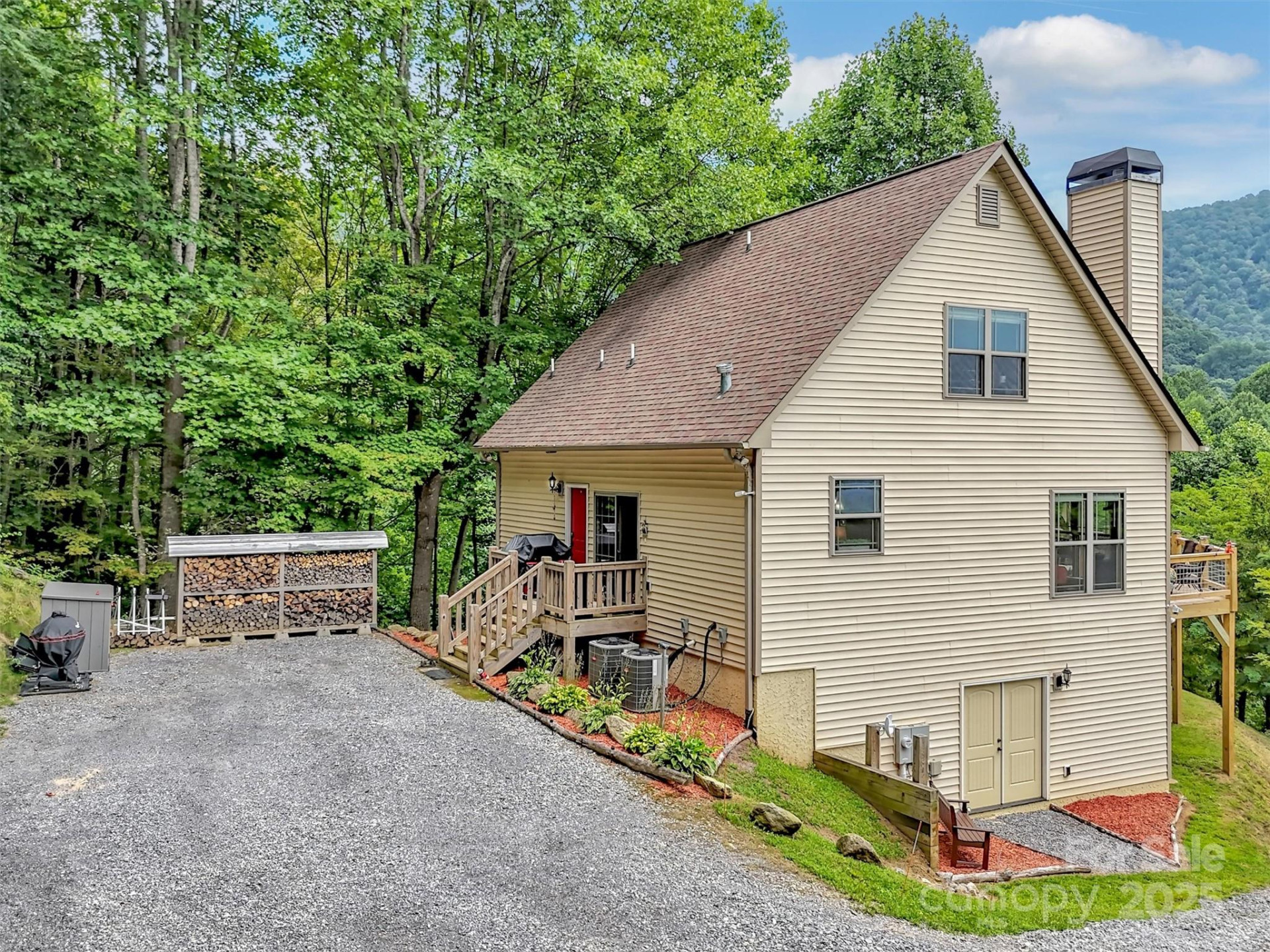 4823 Max Patch Road - Photo 3