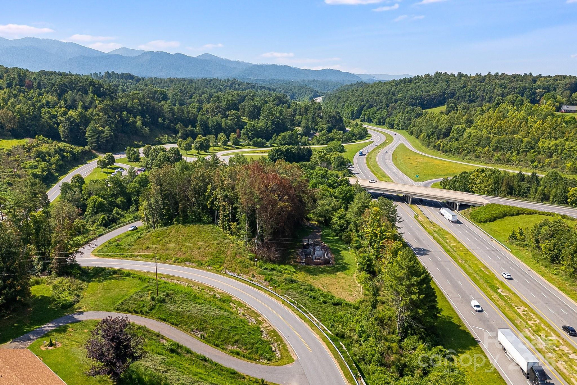 1672 Crossroads Parkway - Photo 15