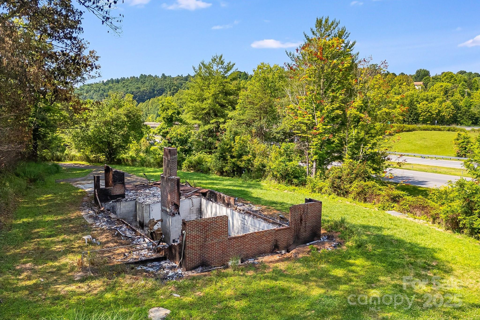 1672 Crossroads Parkway - Photo 22