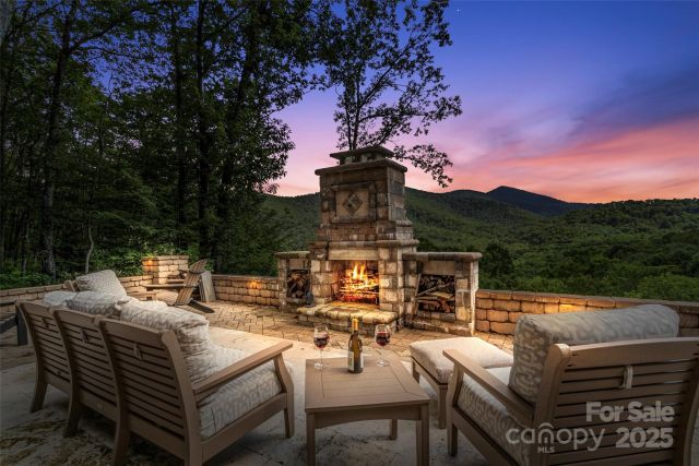 596 Ridge Runner Road