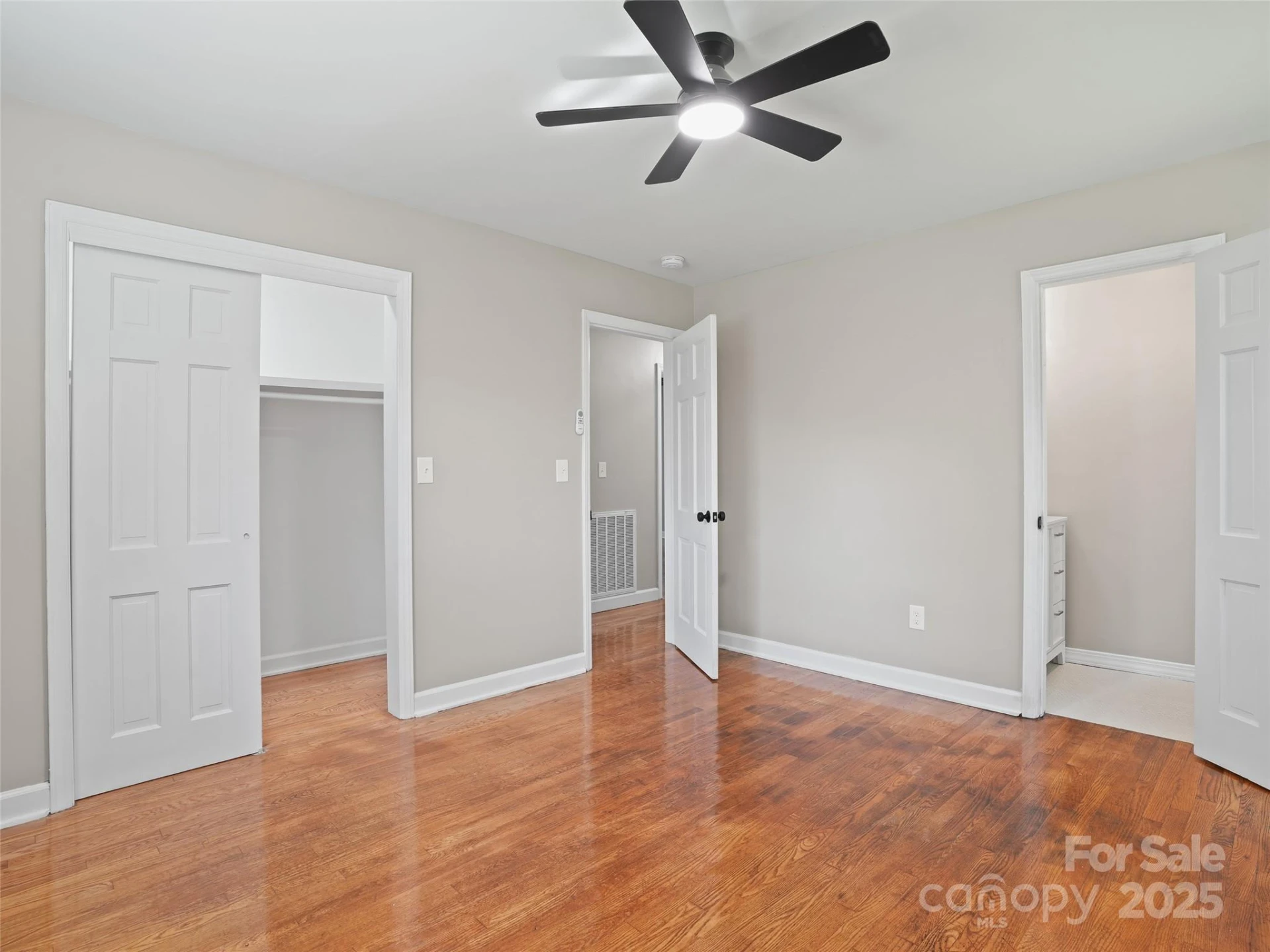 220 Love Lane - Photo 11